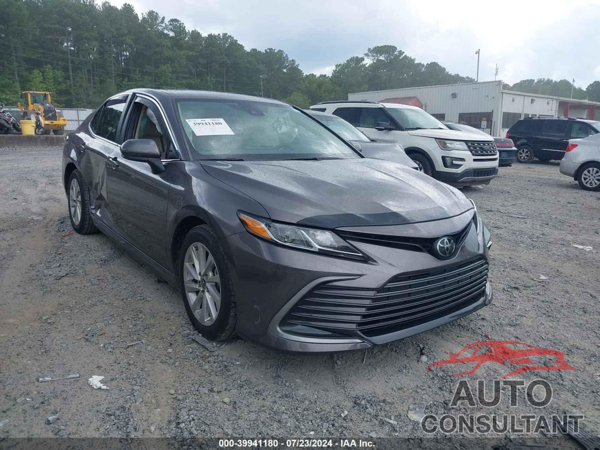 TOYOTA CAMRY 2023 - 4T1C11AKXPU104378