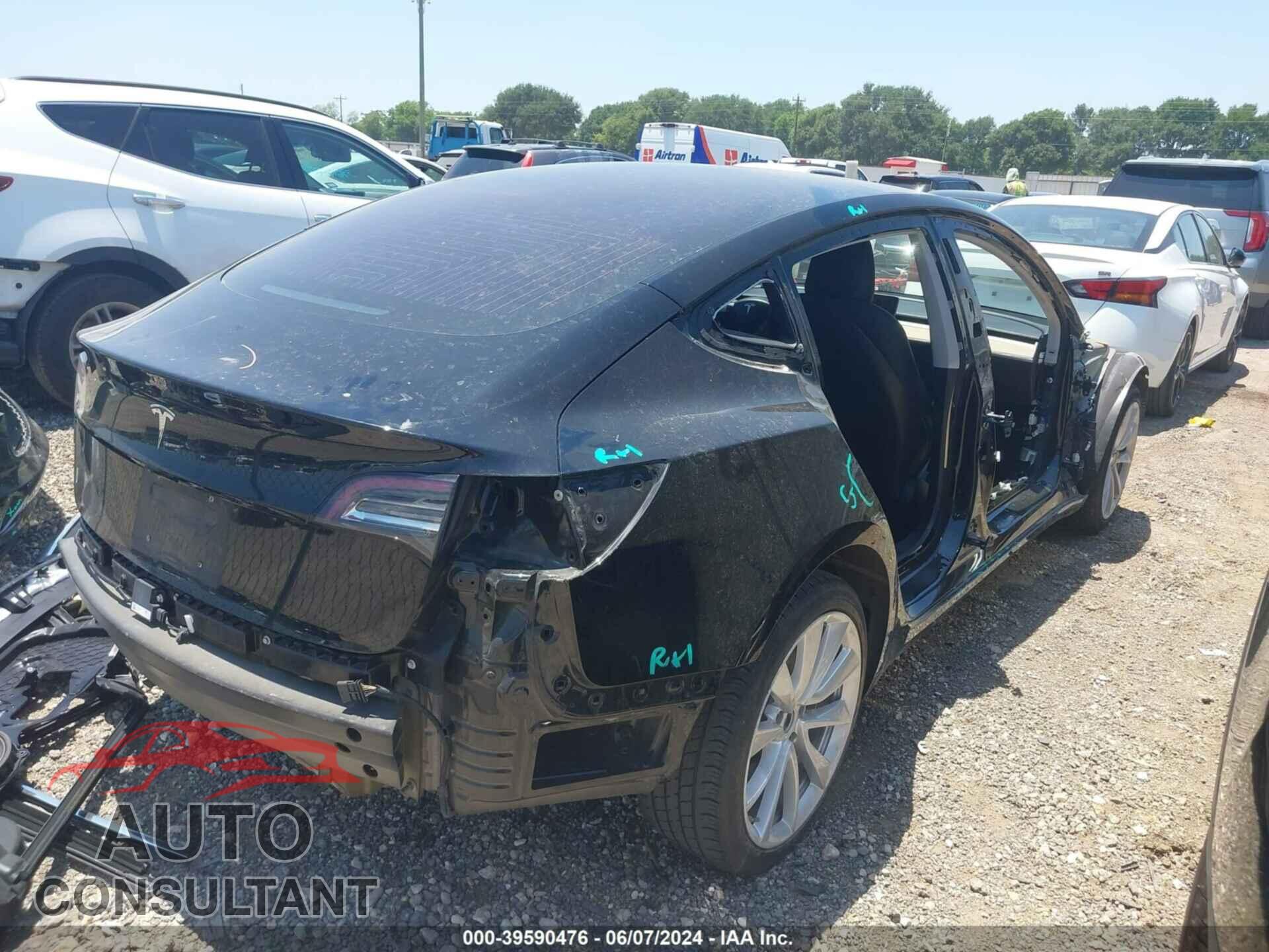 TESLA MODEL 3 2018 - 5YJ3E1EA5JF046870