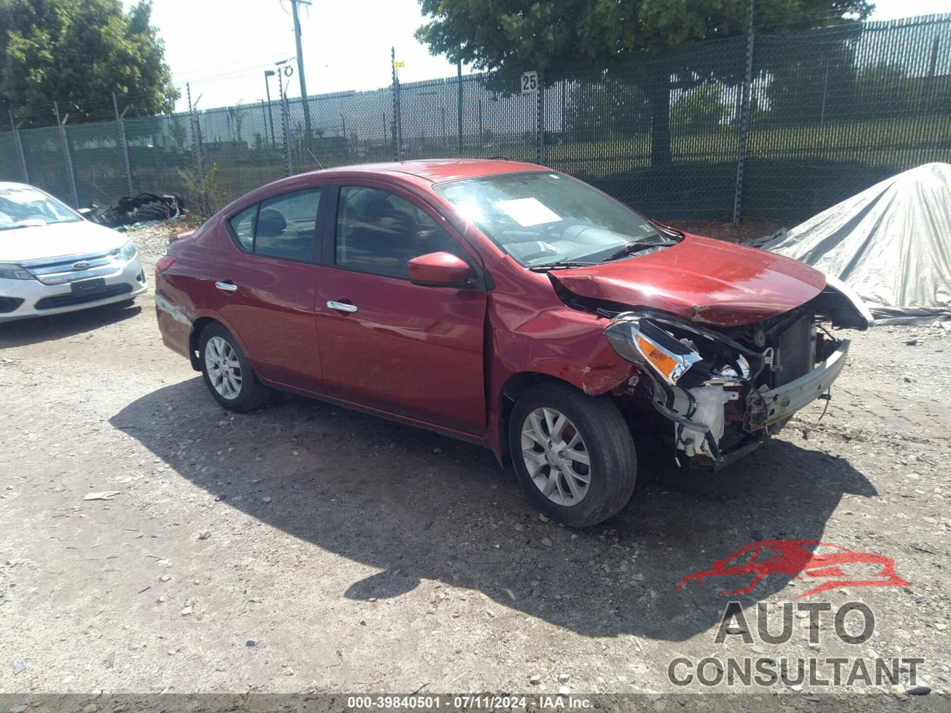 NISSAN VERSA 2018 - 3N1CN7APXJL812870