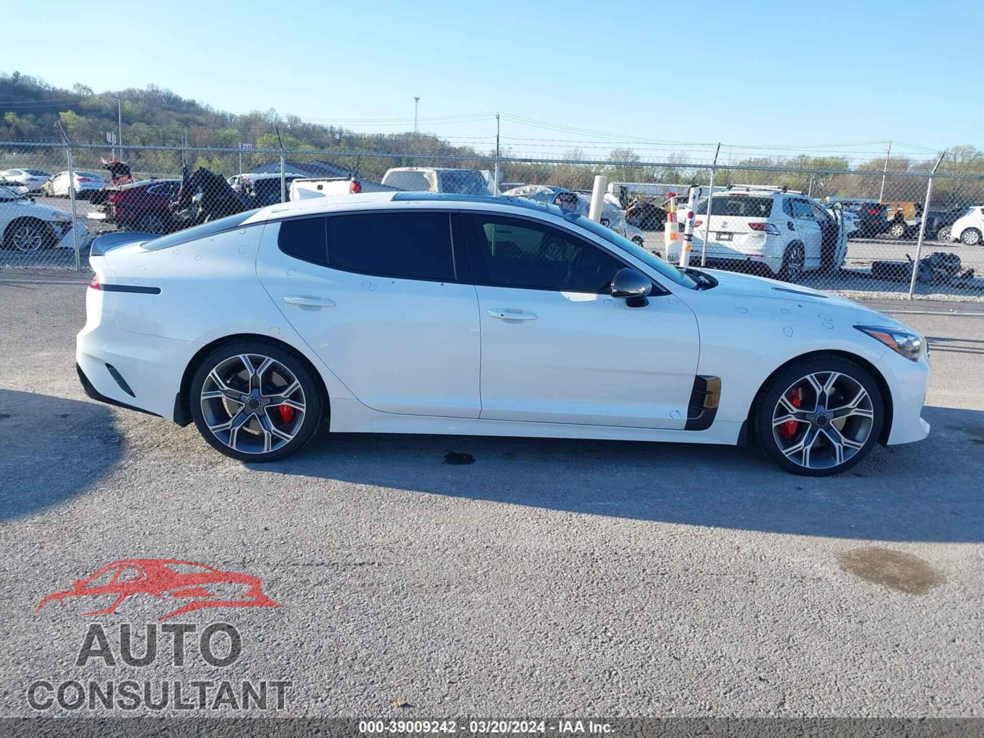 KIA STINGER 2021 - KNAE55LC2M6096059