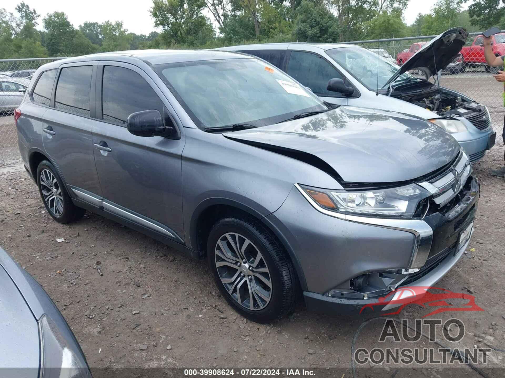 MITSUBISHI OUTLANDER 2018 - JA4AD2A31JZ052595