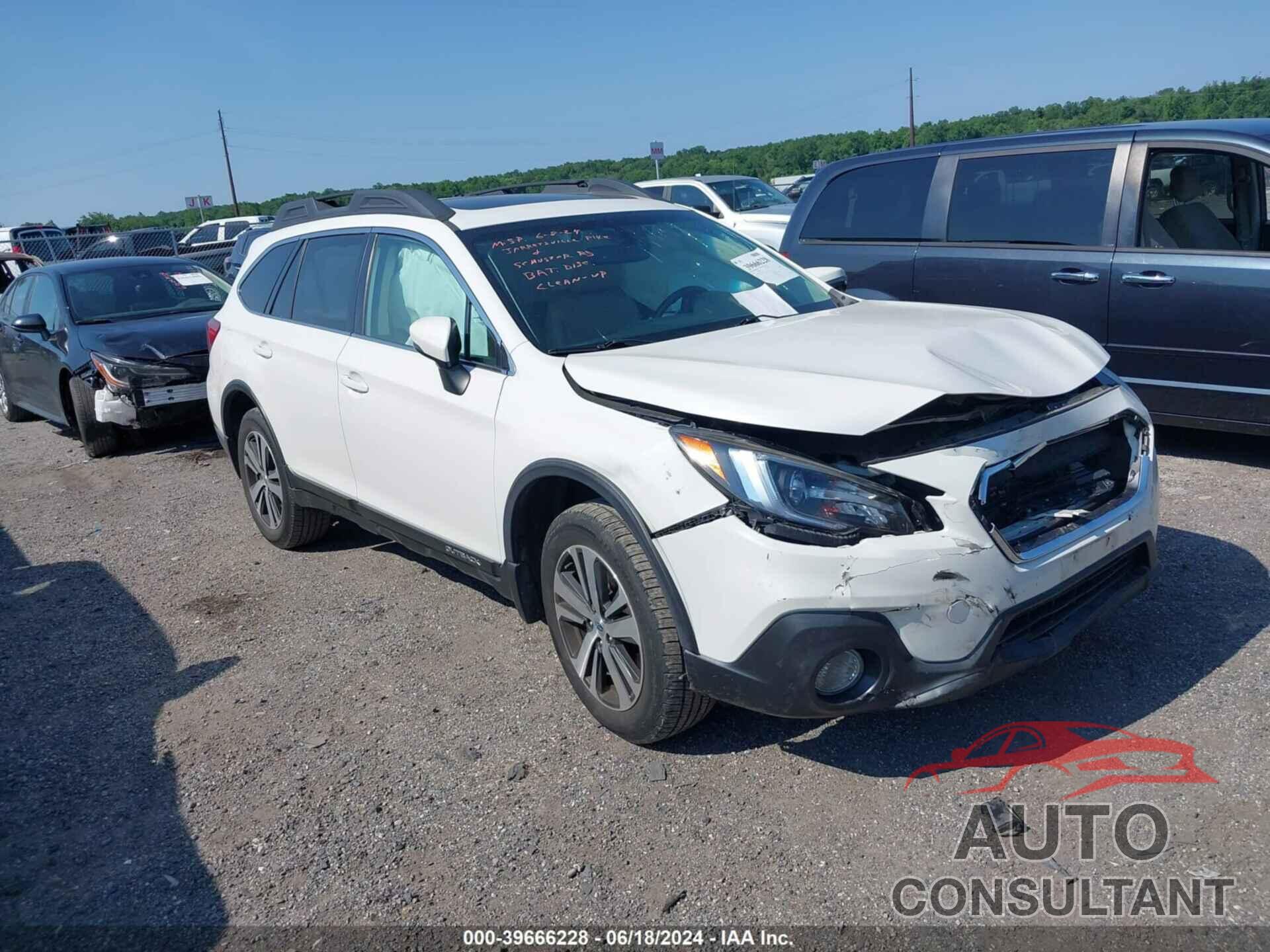 SUBARU OUTBACK 2018 - 4S4BSANC8J3215696