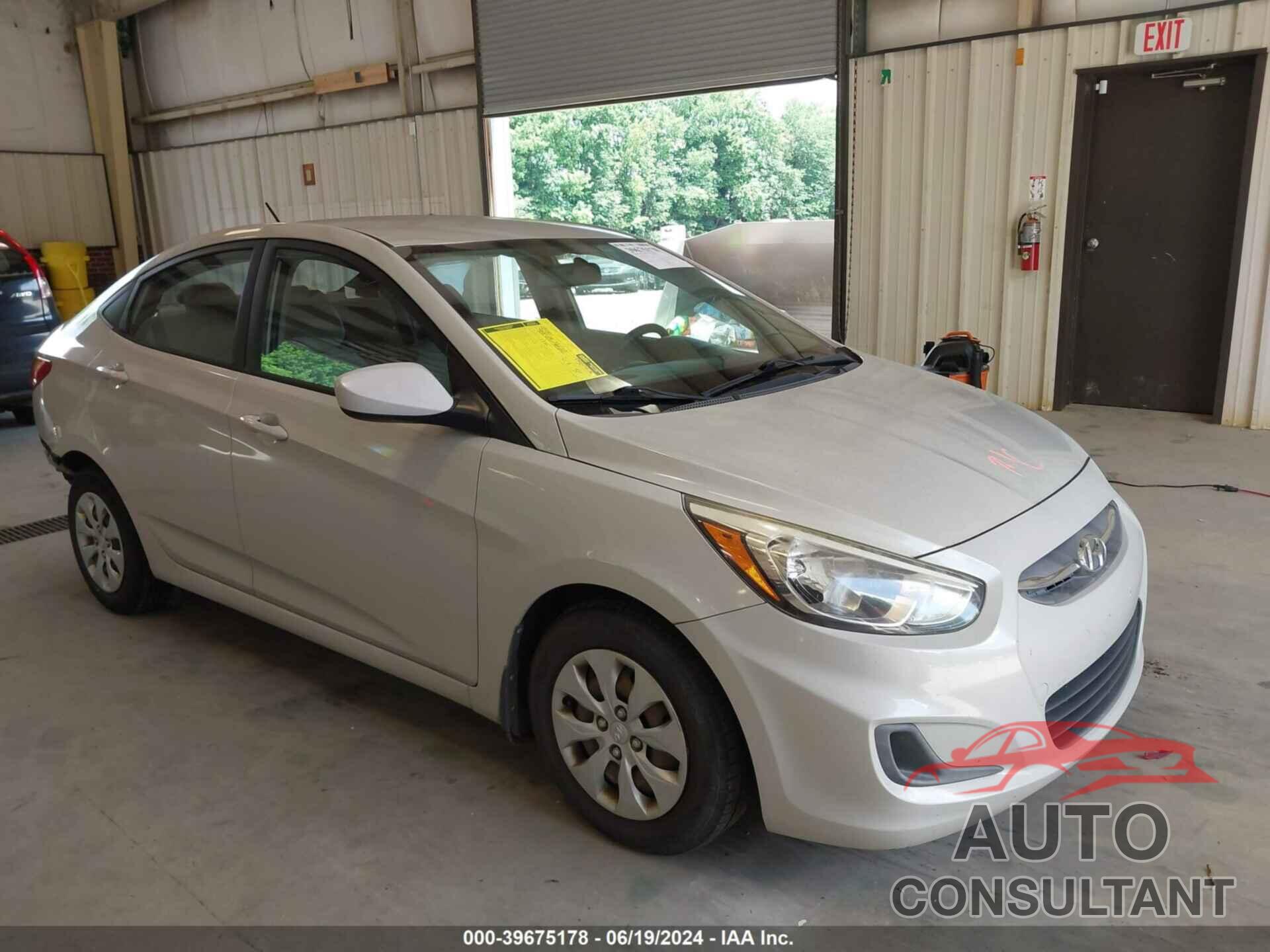 HYUNDAI ACCENT 2016 - KMHCT4AE2GU049561