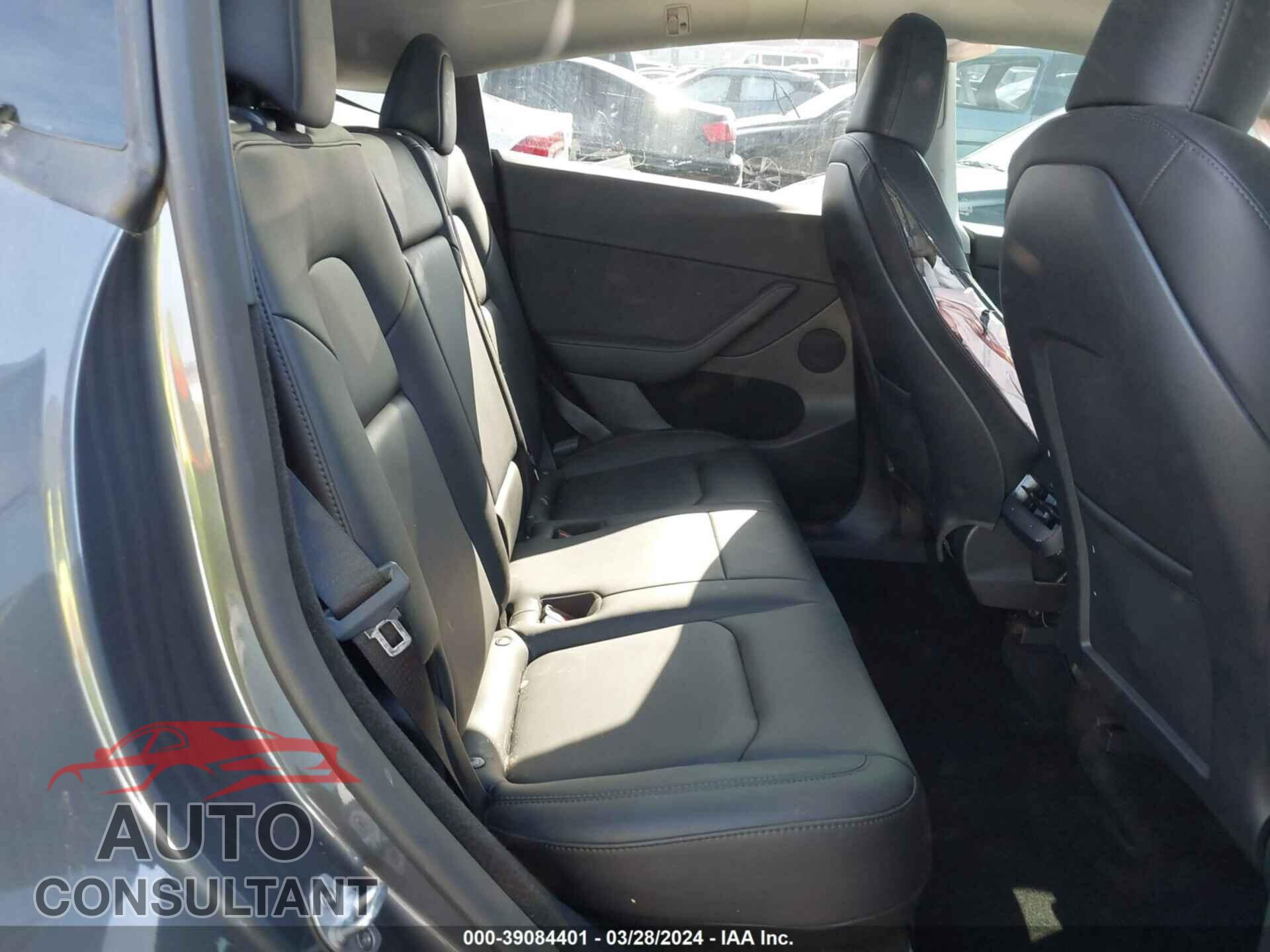 TESLA MODEL Y 2023 - 7SAYGDEF8PF825429