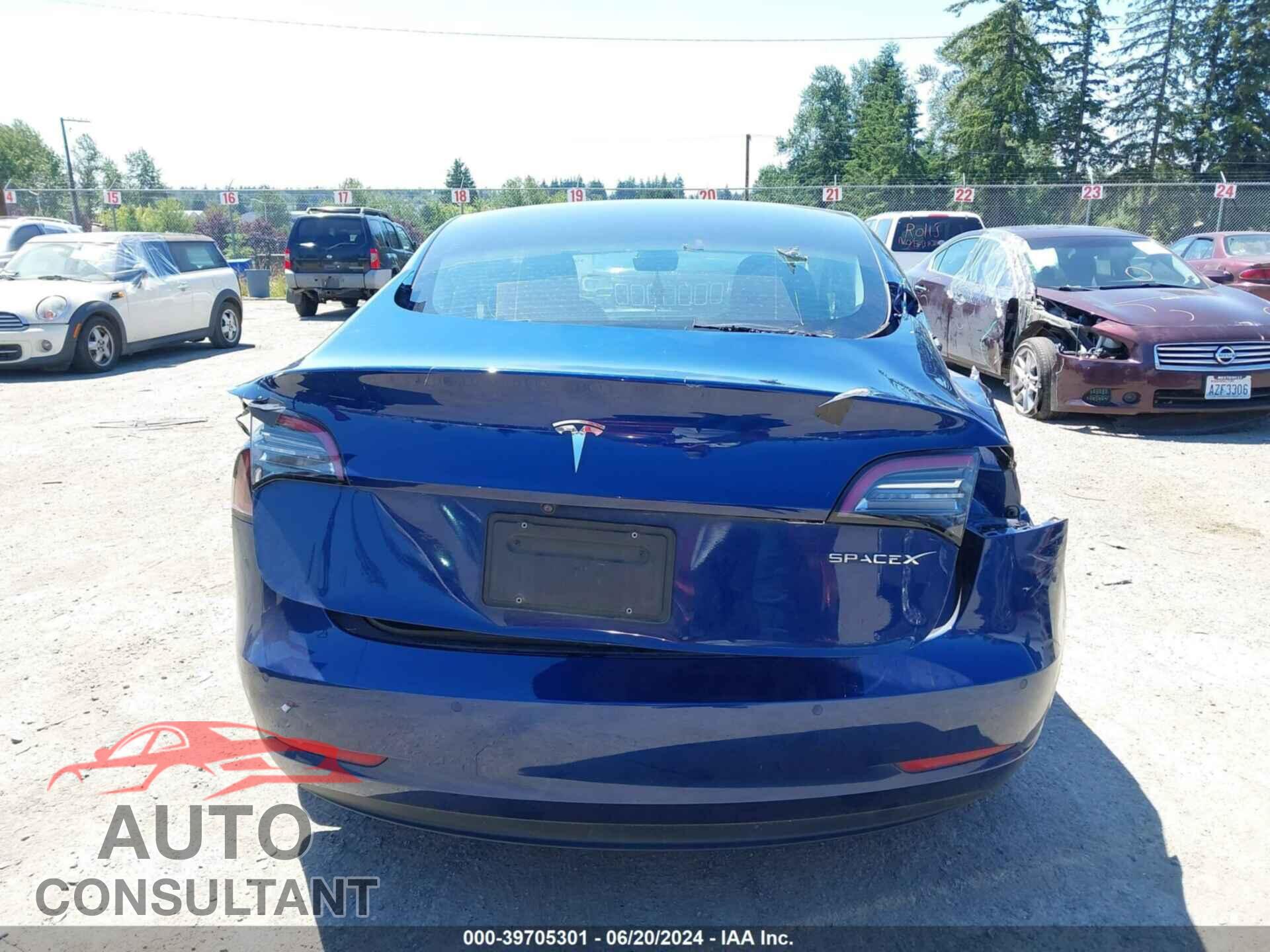 TESLA MODEL 3 2021 - 5YJ3E1EA0MF930705
