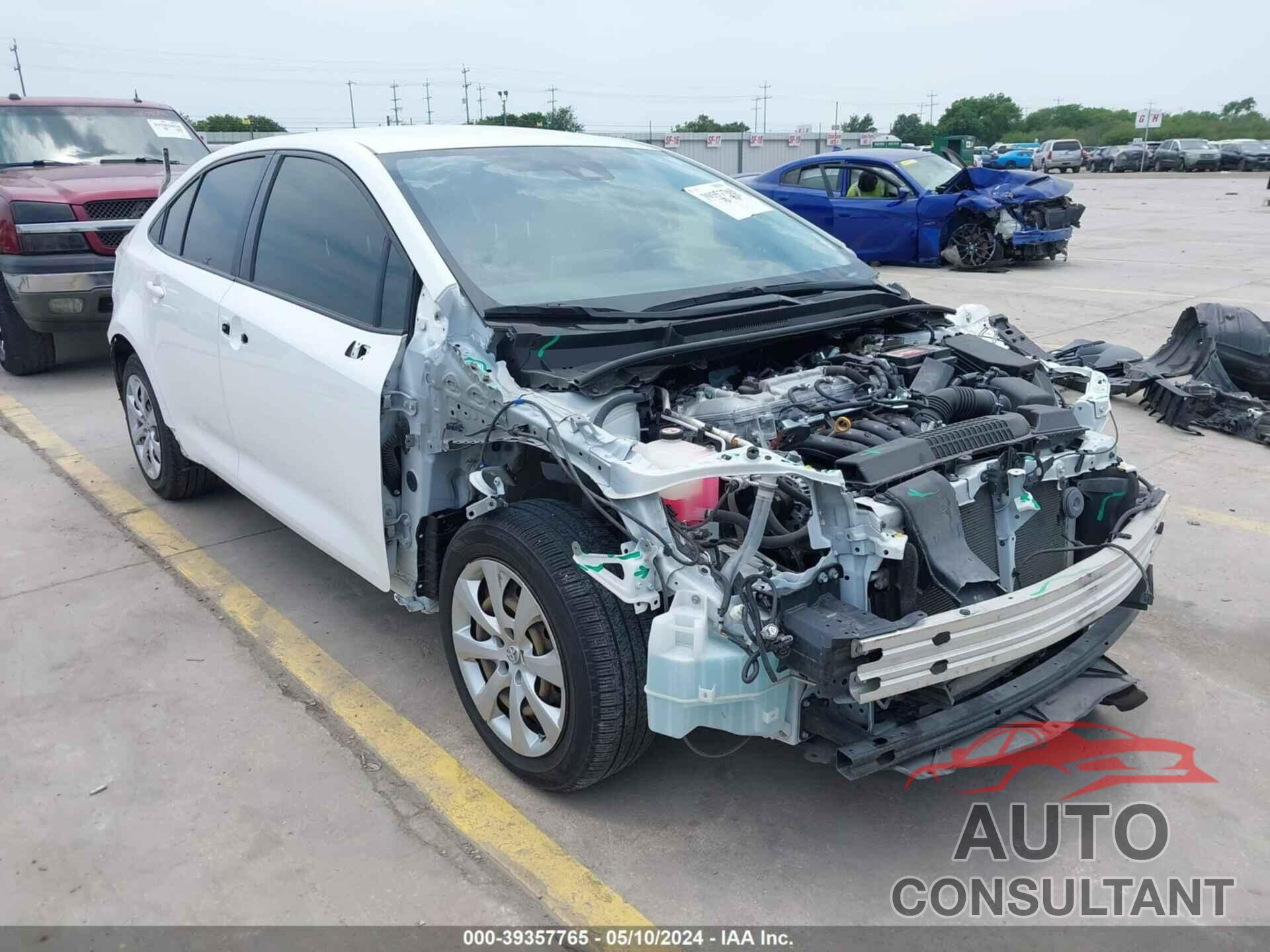 TOYOTA COROLLA 2021 - JTDEPMAE2MJ117856