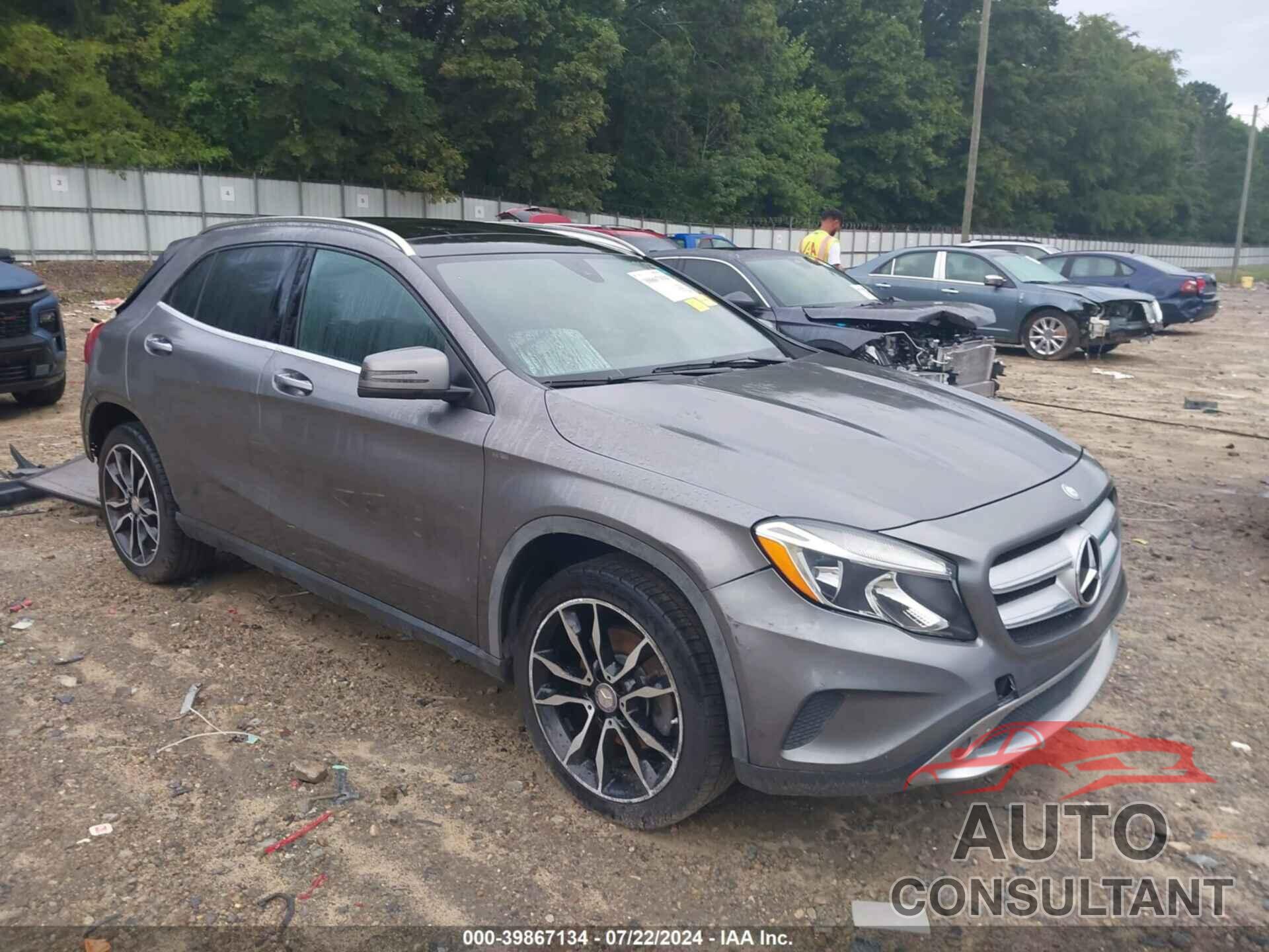 MERCEDES-BENZ GLA 250 2016 - WDCTG4EB3GJ266606