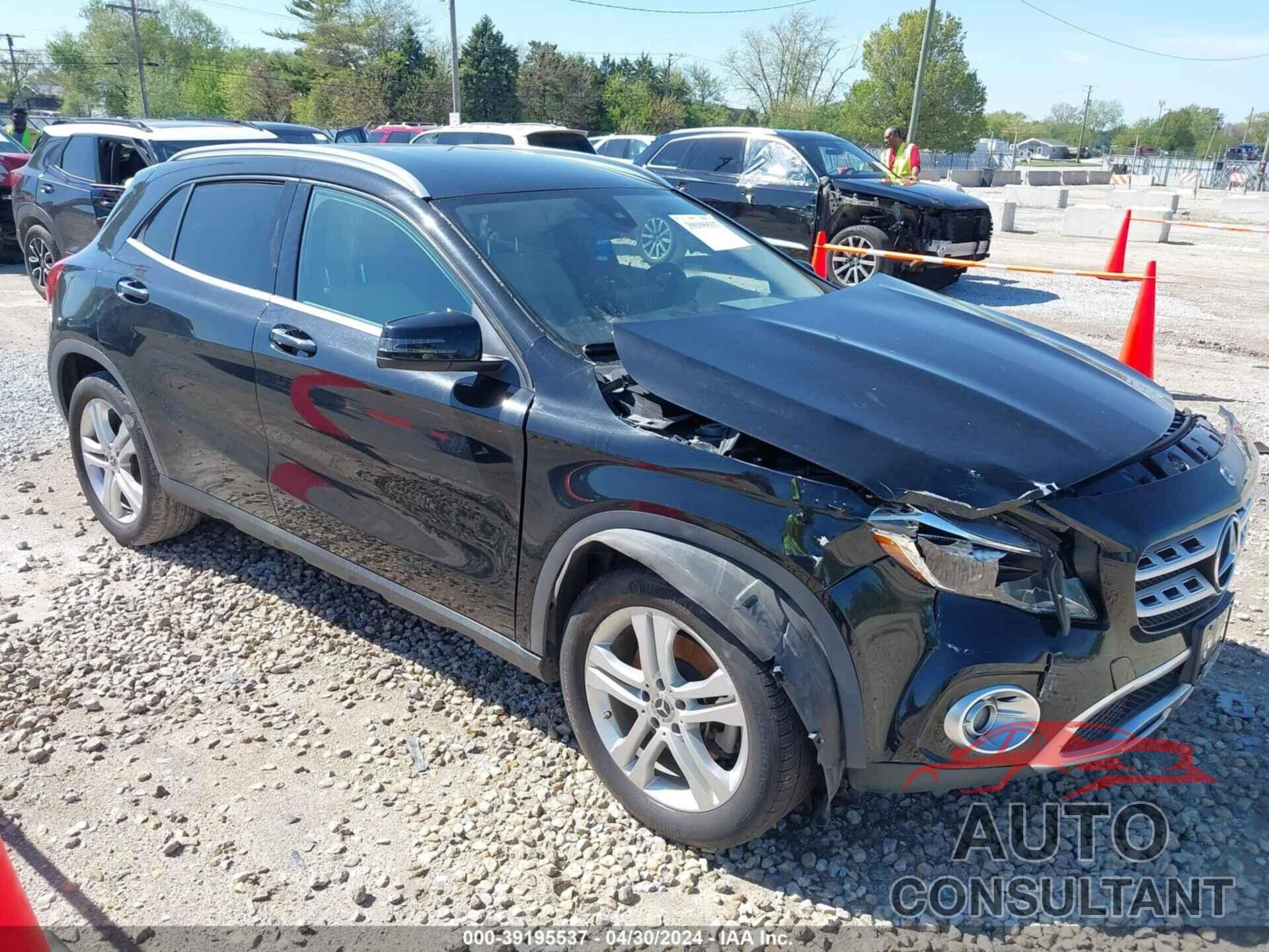 MERCEDES-BENZ GLA 250 2020 - WDCTG4GB6LU021093