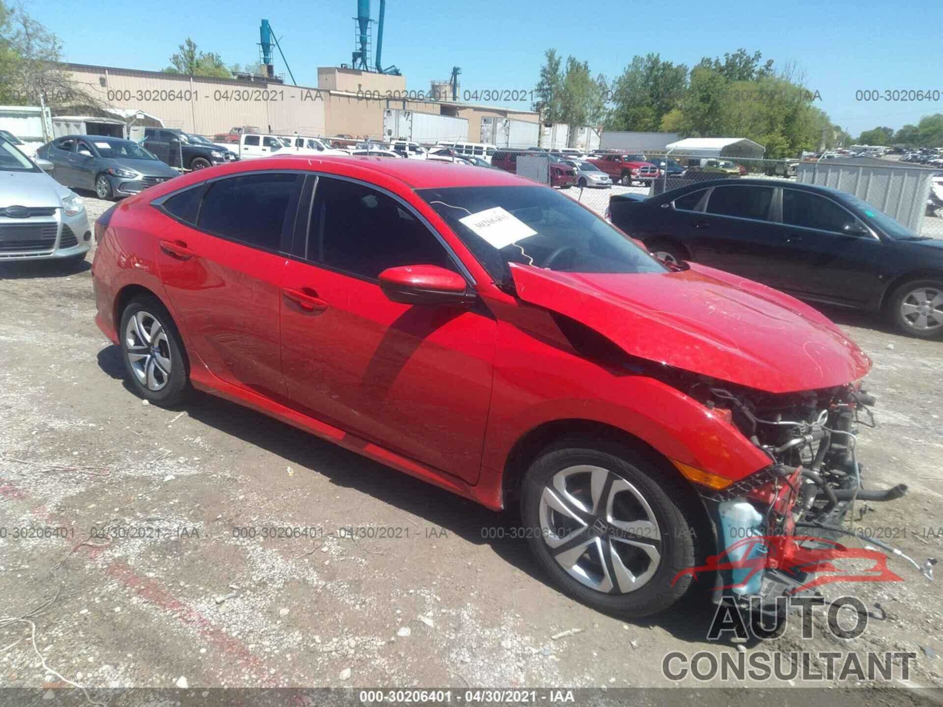 HONDA CIVIC SEDAN 2018 - 2HGFC2F50JH558638