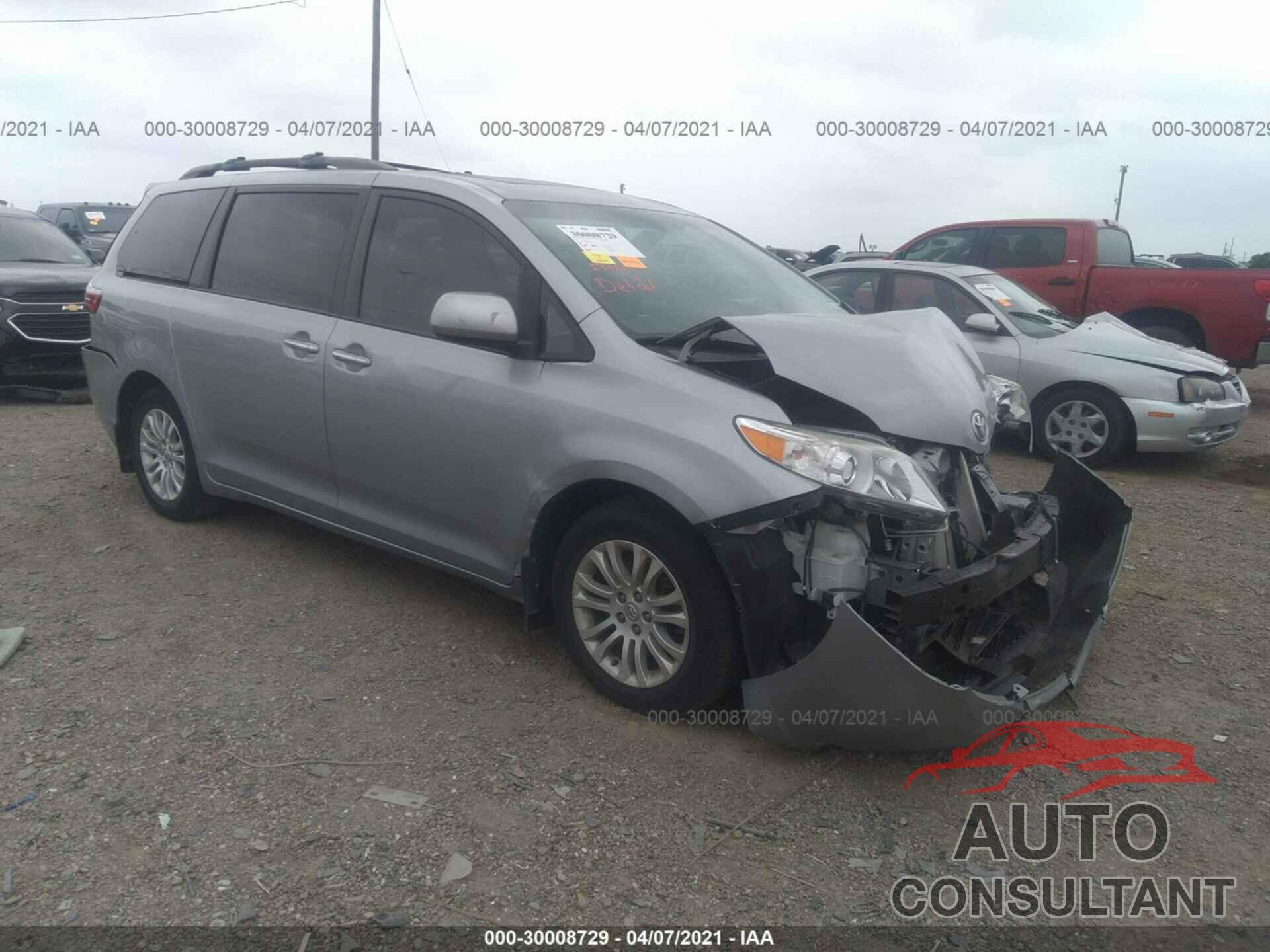 TOYOTA SIENNA 2016 - 5TDYK3DC9GS734954