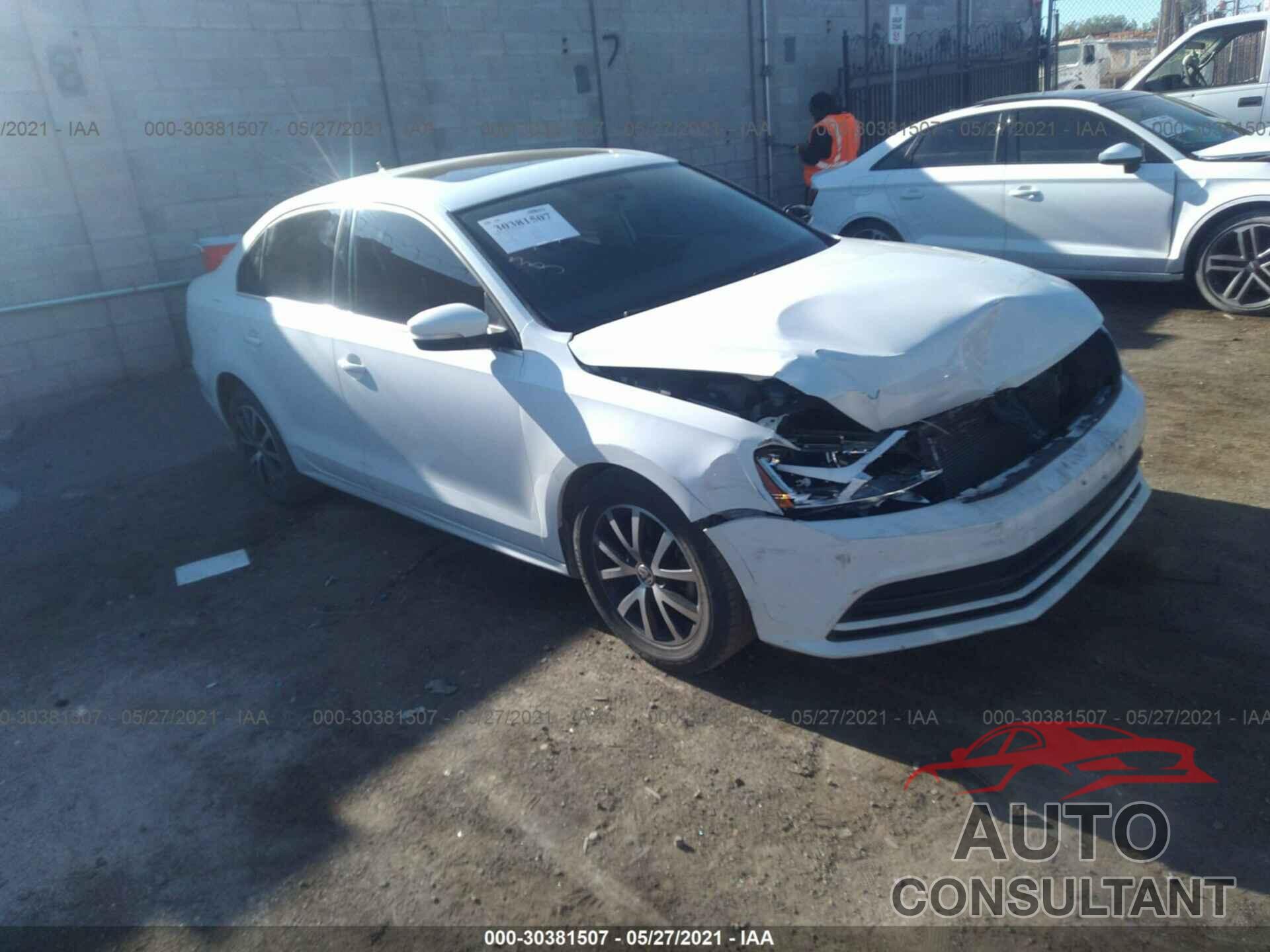 VOLKSWAGEN JETTA 2017 - 3VWDB7AJ1HM231488