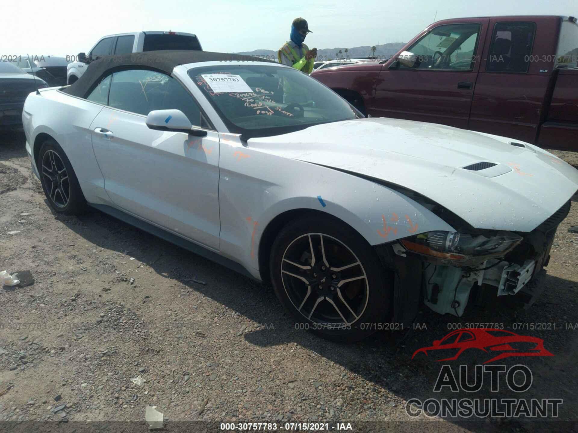 FORD MUSTANG 2019 - 1FATP8UH7K5151419