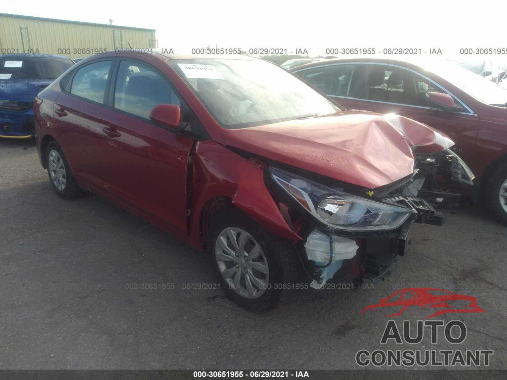 HYUNDAI ACCENT 2018 - 3KPC24A33JE015351