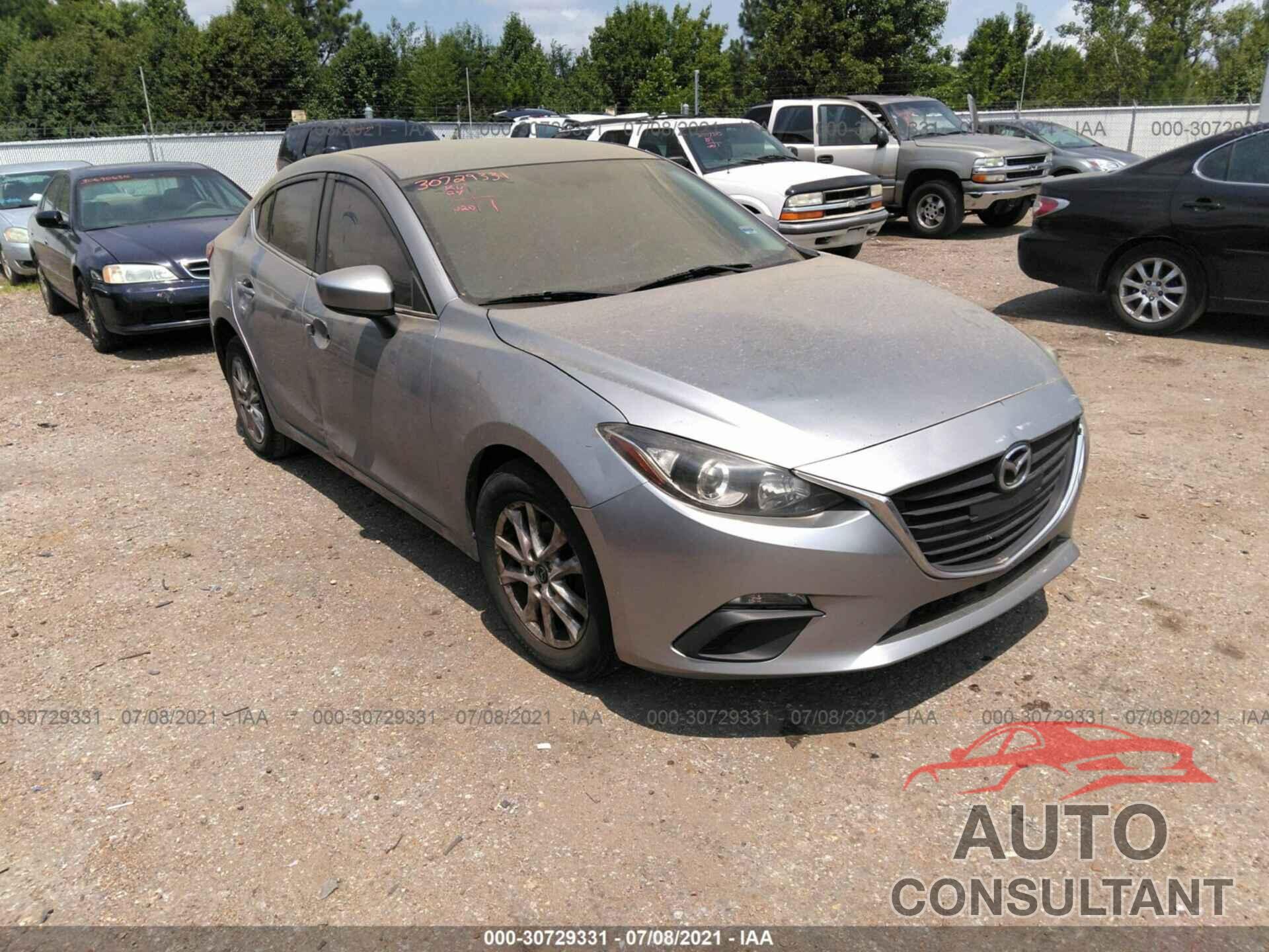 MAZDA MAZDA3 2016 - JM1BM1U74G1306584