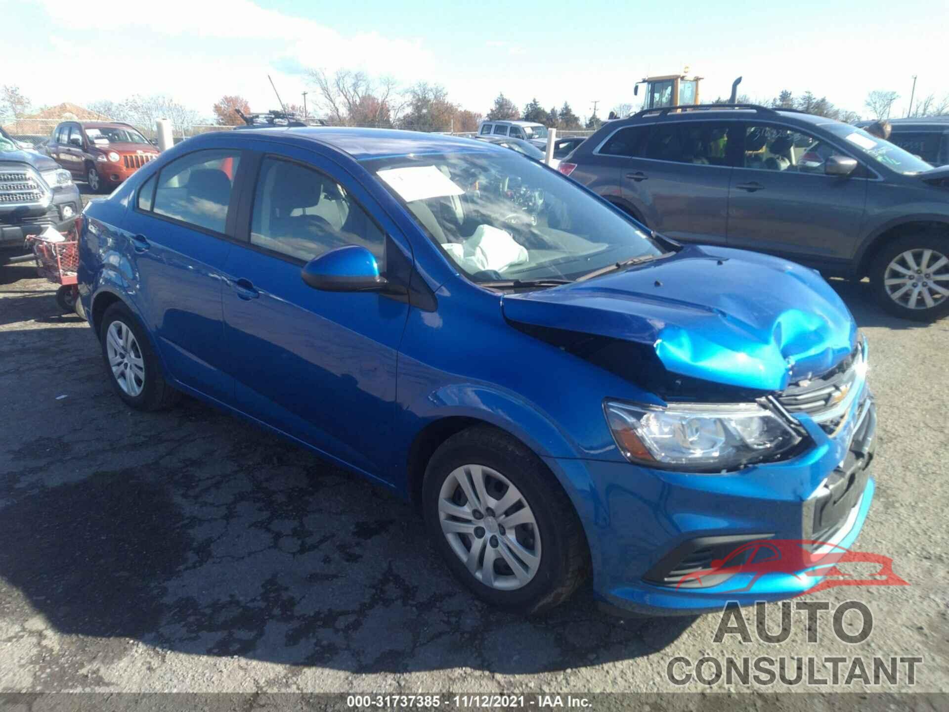 CHEVROLET SONIC 2019 - 1G1JB5SBXK4102114