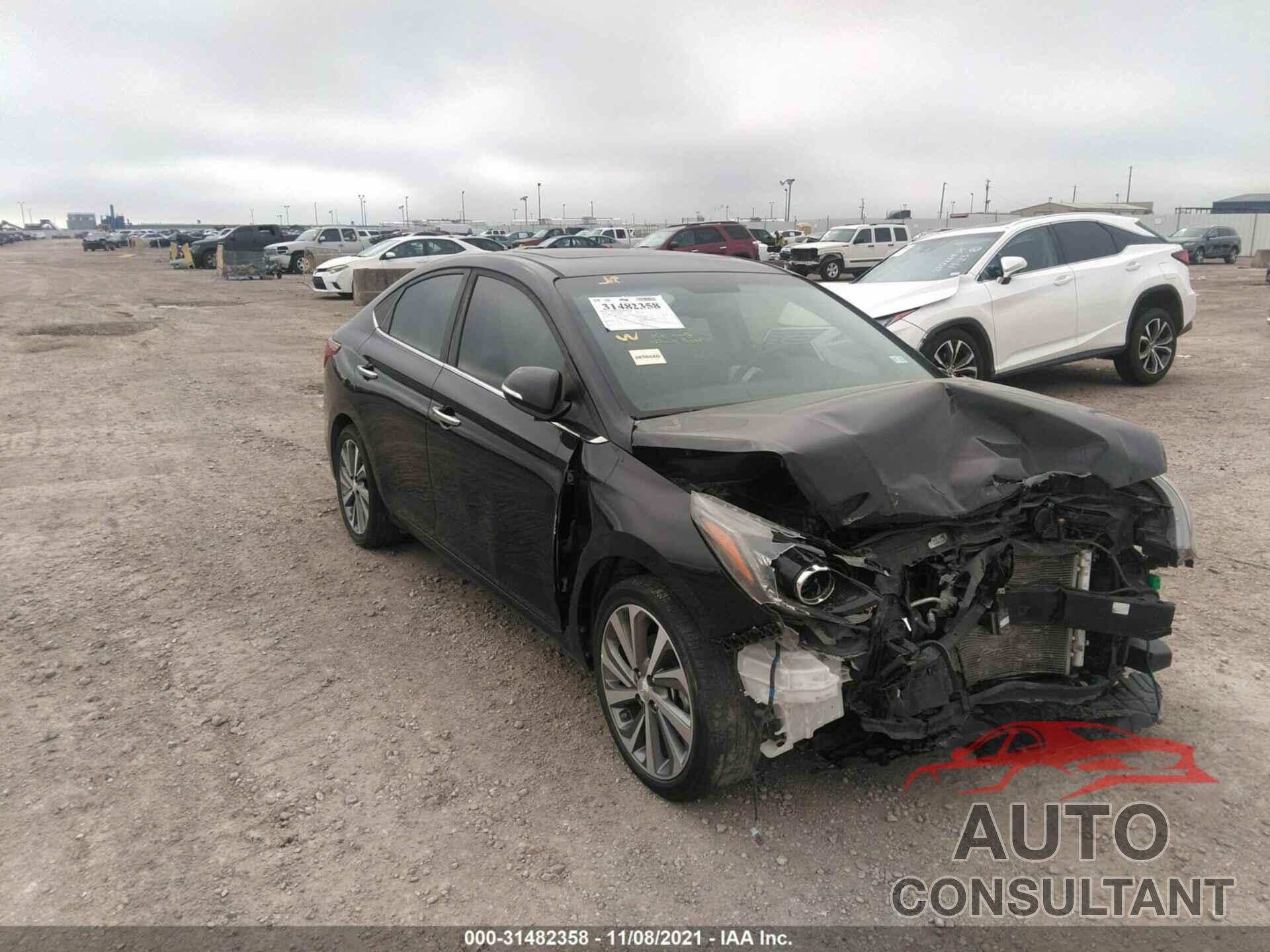 HYUNDAI ACCENT 2018 - 3KPC34A31JE010615