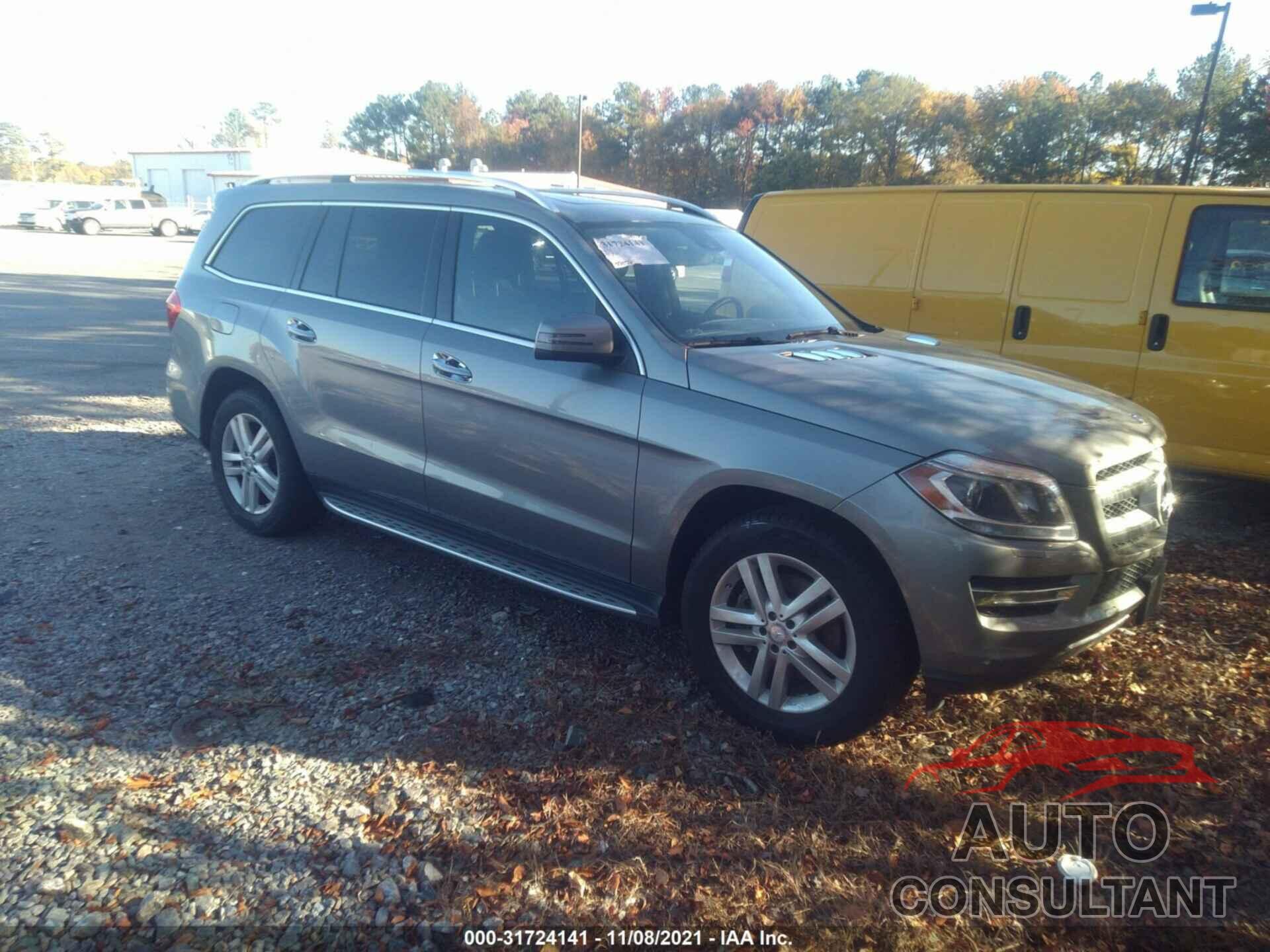 MERCEDES-BENZ GL 2016 - 4JGDF2EE7GA684089