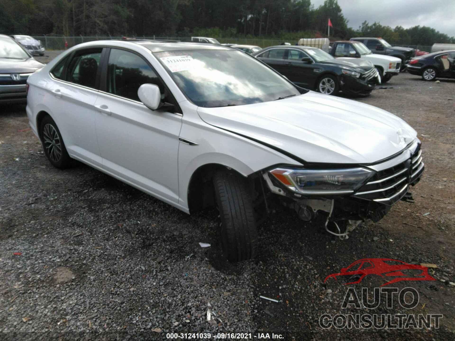 VOLKSWAGEN JETTA 2019 - 3VWE57BU2KM152410