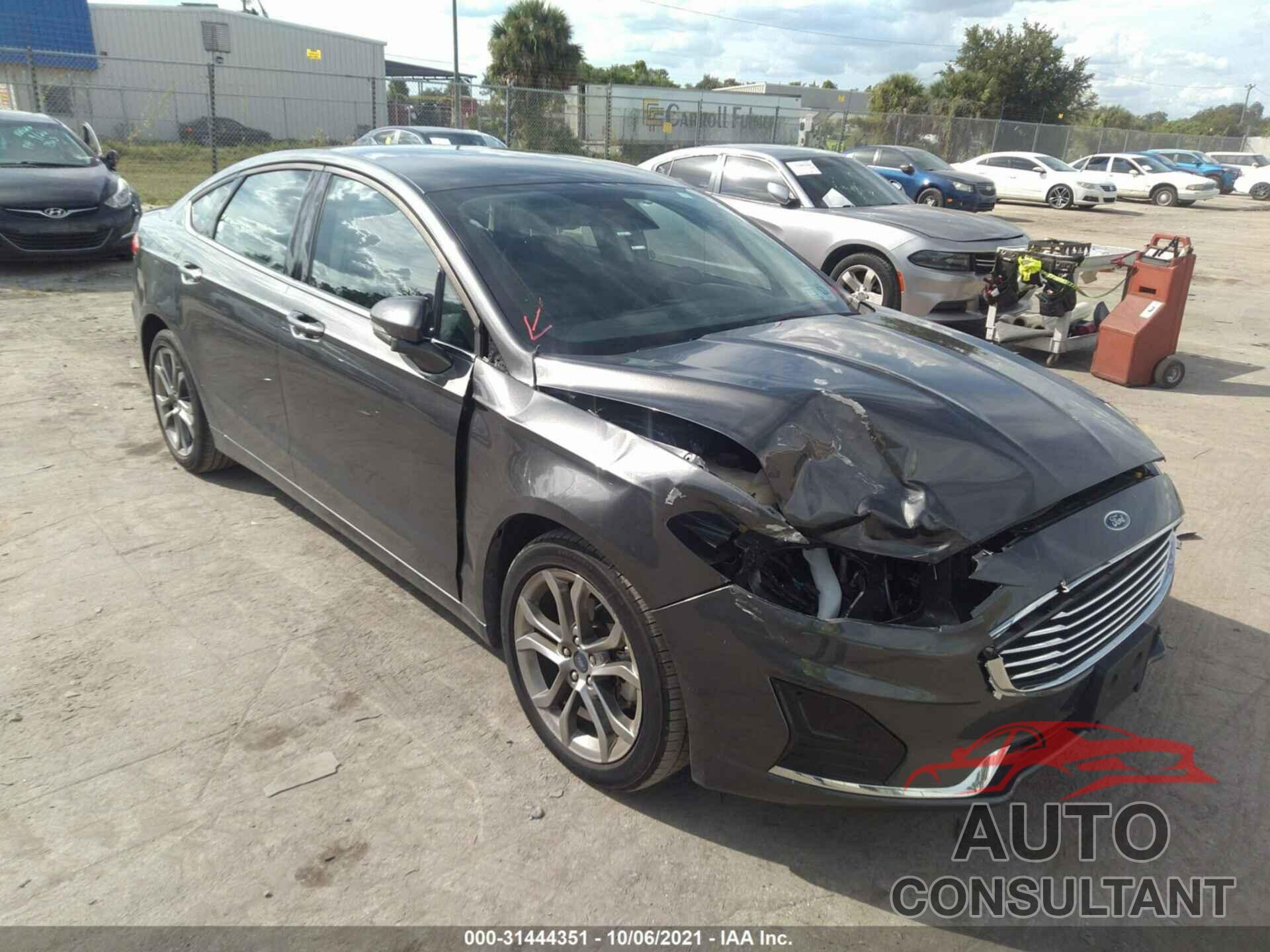 FORD FUSION 2020 - 3FA6P0CD1LR196173