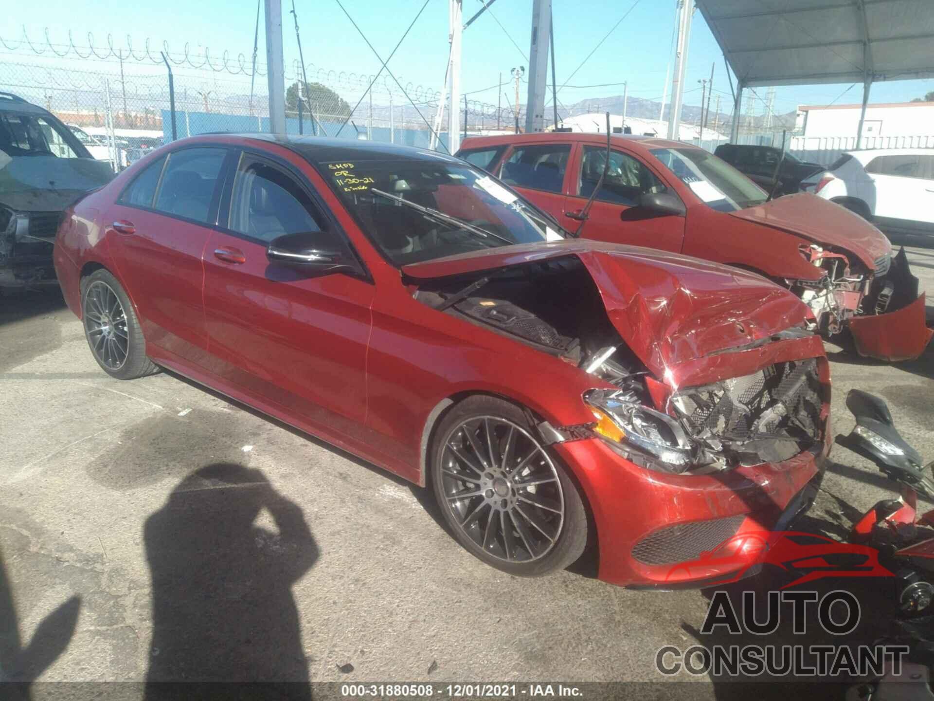 MERCEDES-BENZ C-CLASS 2016 - 55SWF4JB0GU152161