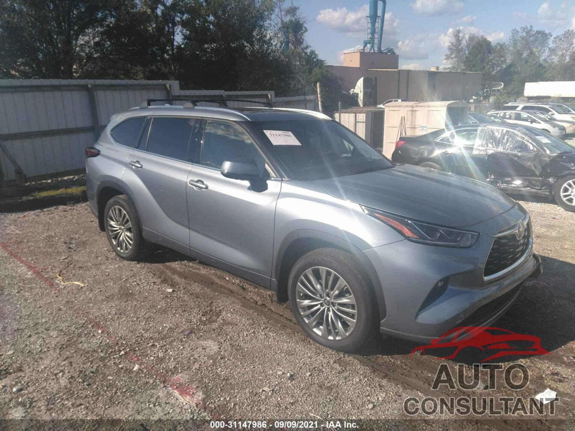 TOYOTA HIGHLANDER 2020 - 5TDFZRBH1LS051886