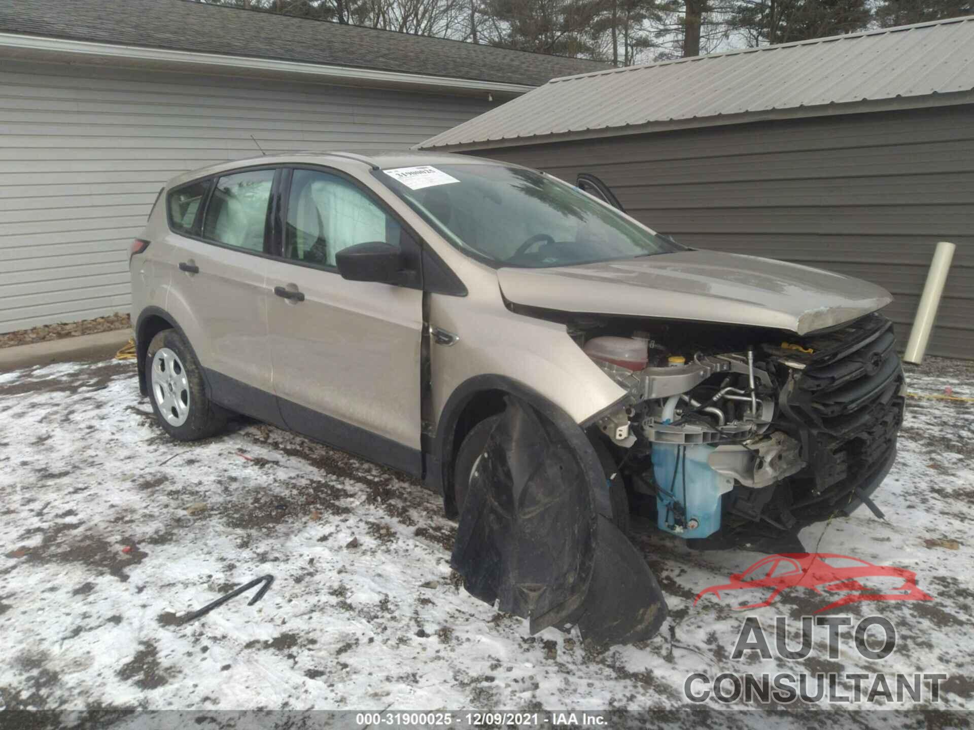 FORD ESCAPE 2018 - 1FMCU0F74JUD16741