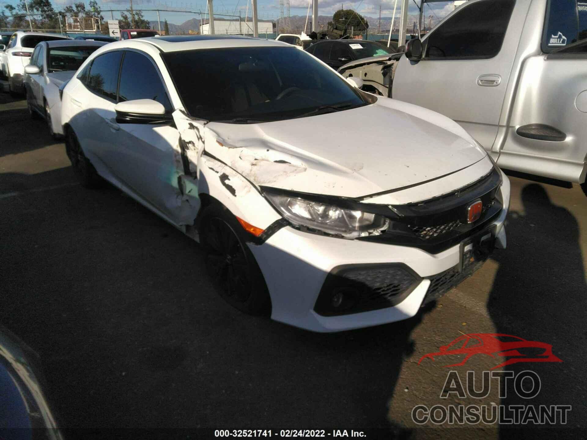 HONDA CIVIC HATCHBACK 2017 - SHHFK7H58HU419822