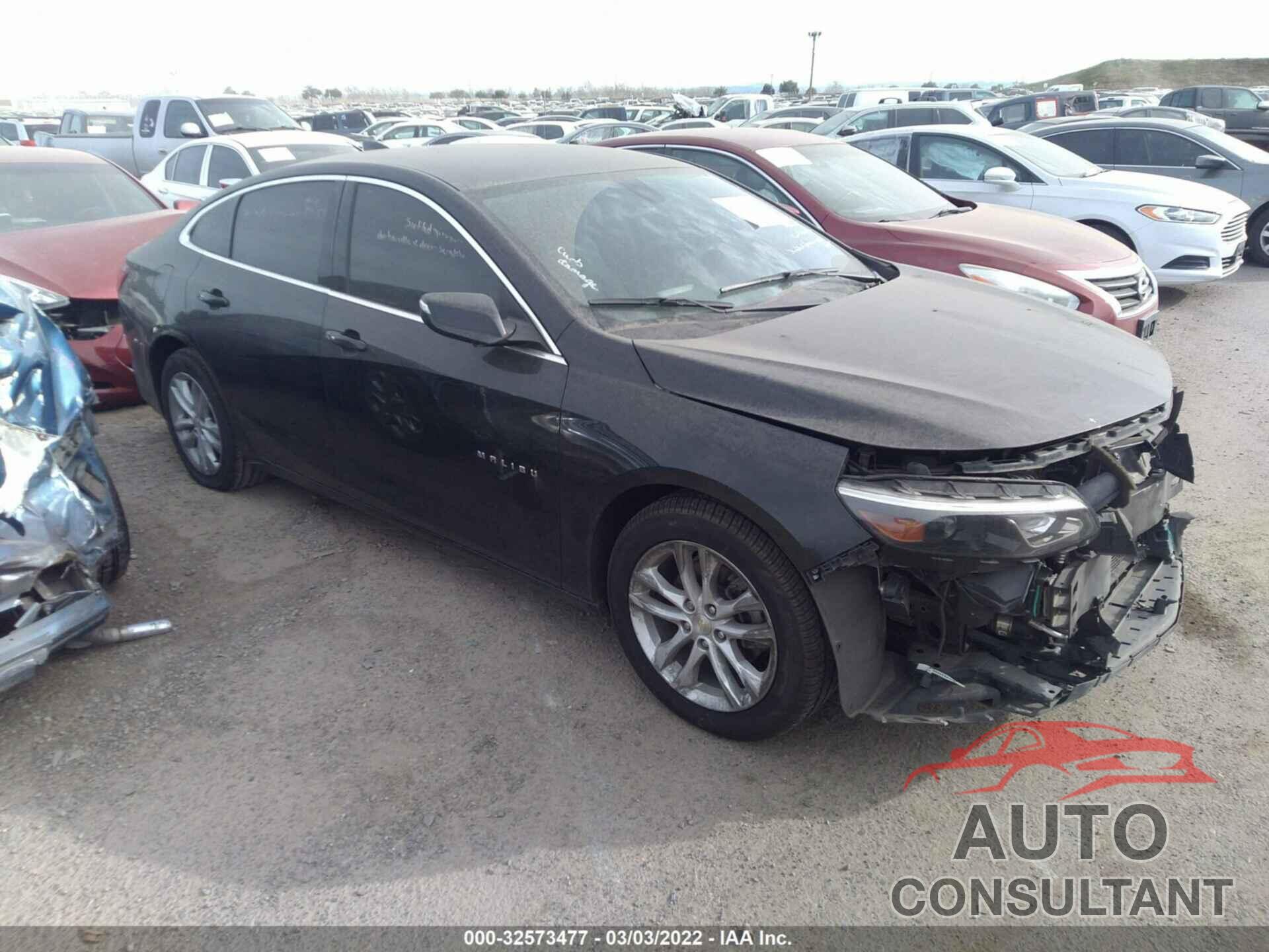 CHEVROLET MALIBU 2017 - 1G1ZE5ST2HF130019