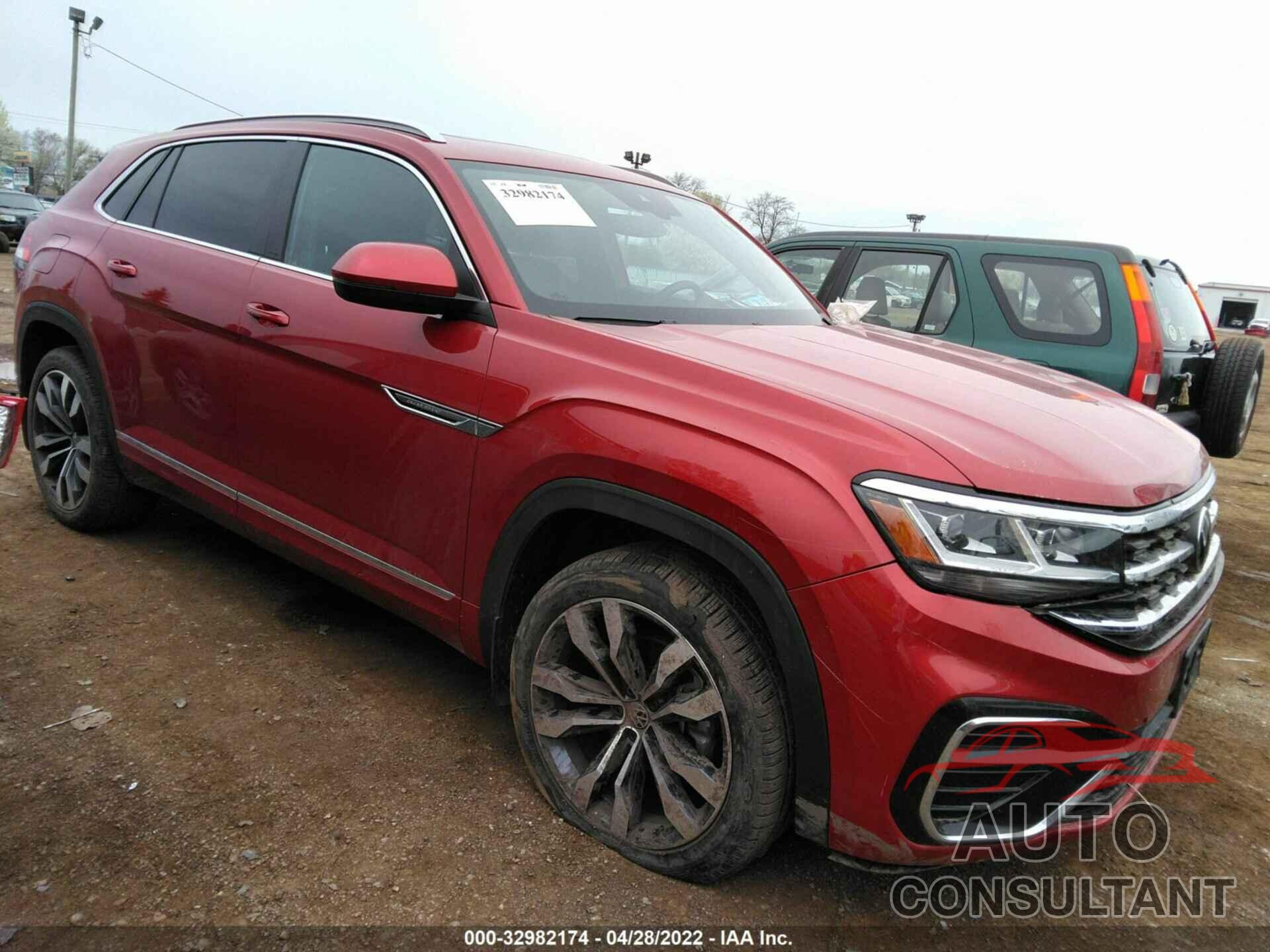 VOLKSWAGEN ATLAS CROSS SPORT 2021 - 1V2CE2CA5MC229307