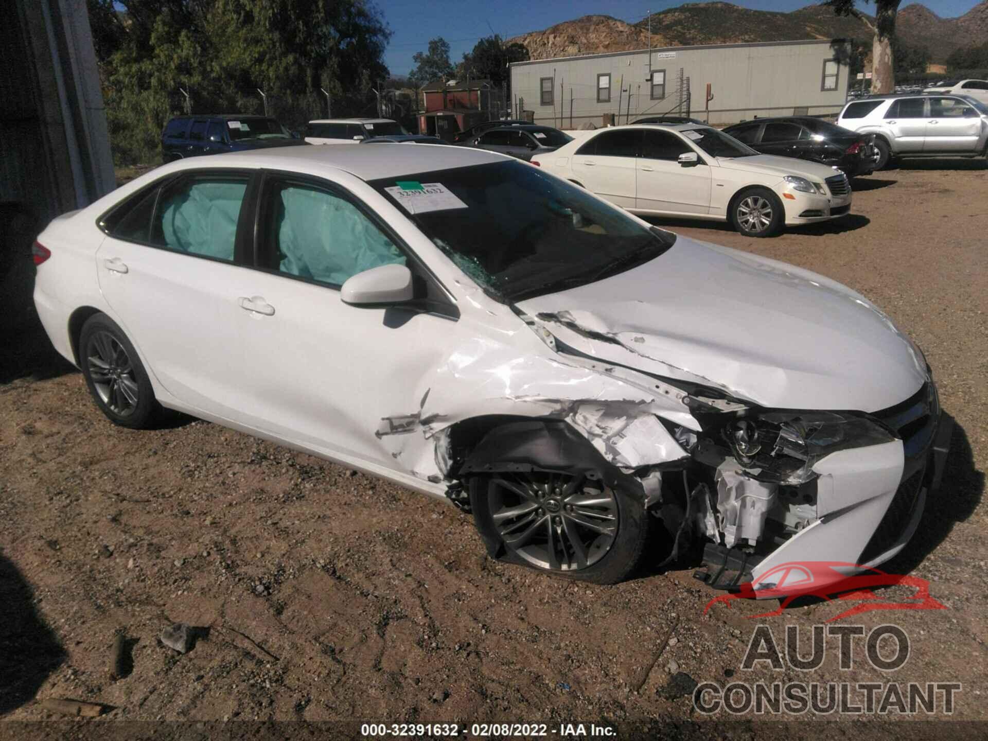 TOYOTA CAMRY 2016 - 4T1BF1FK3GU238218