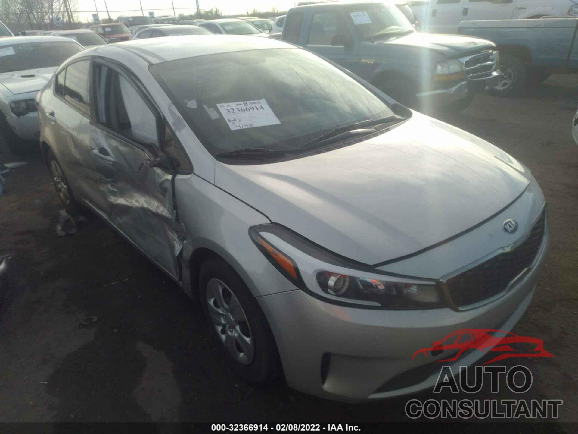 KIA FORTE 2017 - 3KPFL4A75HE081469