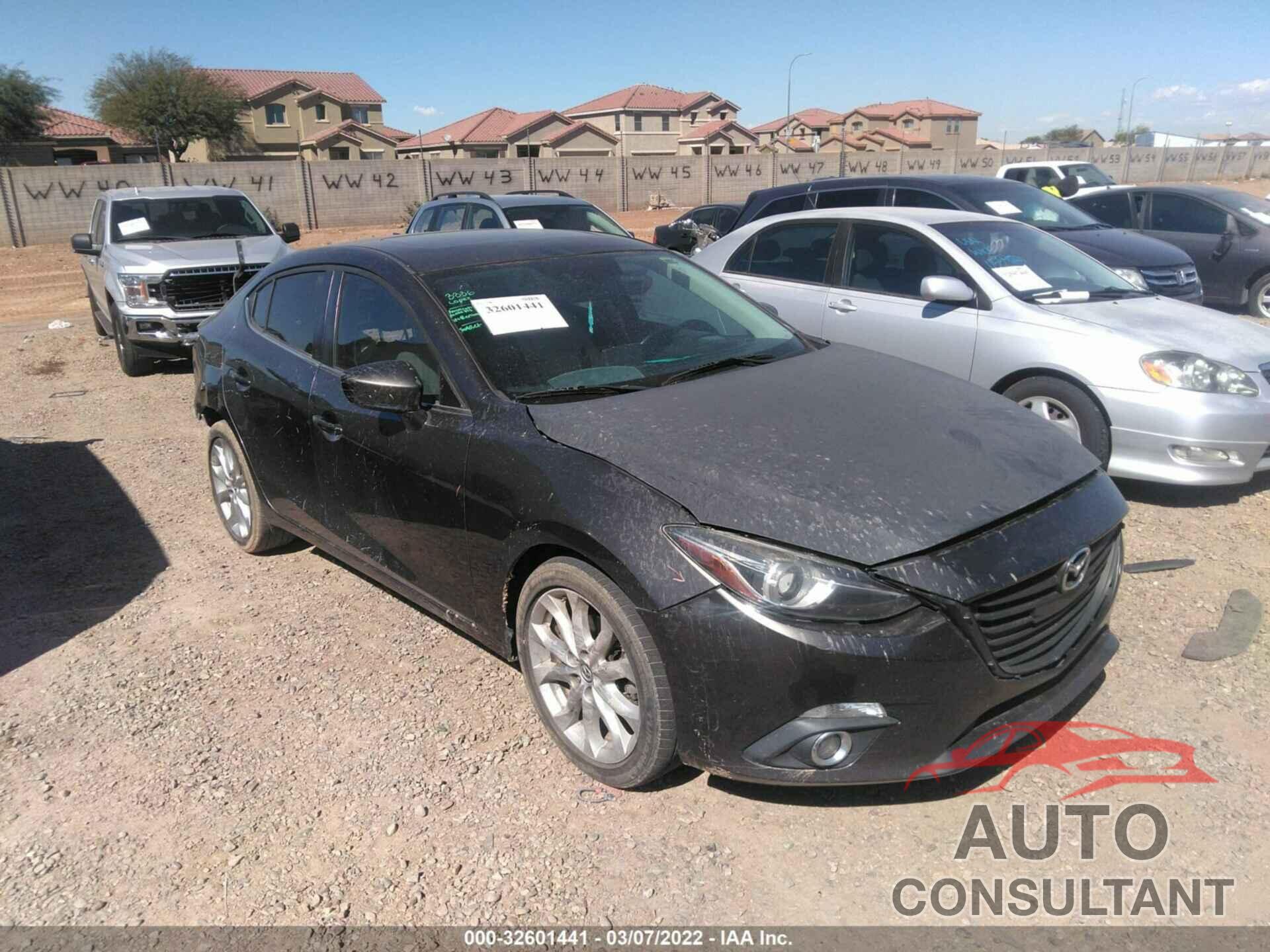 MAZDA MAZDA3 2016 - JM1BM1X37G1299624