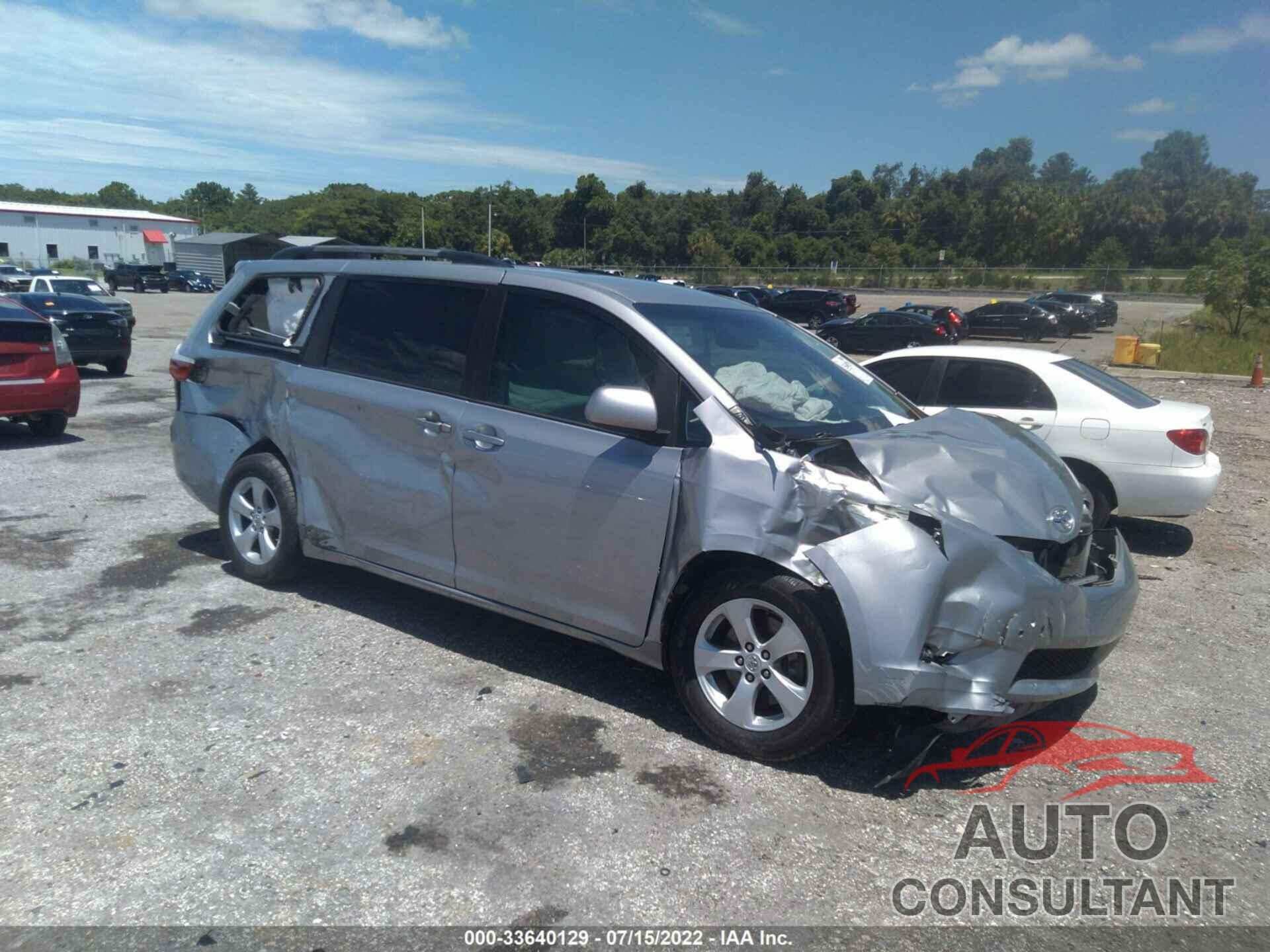 TOYOTA SIENNA 2016 - 5TDKK3DC4GS696054