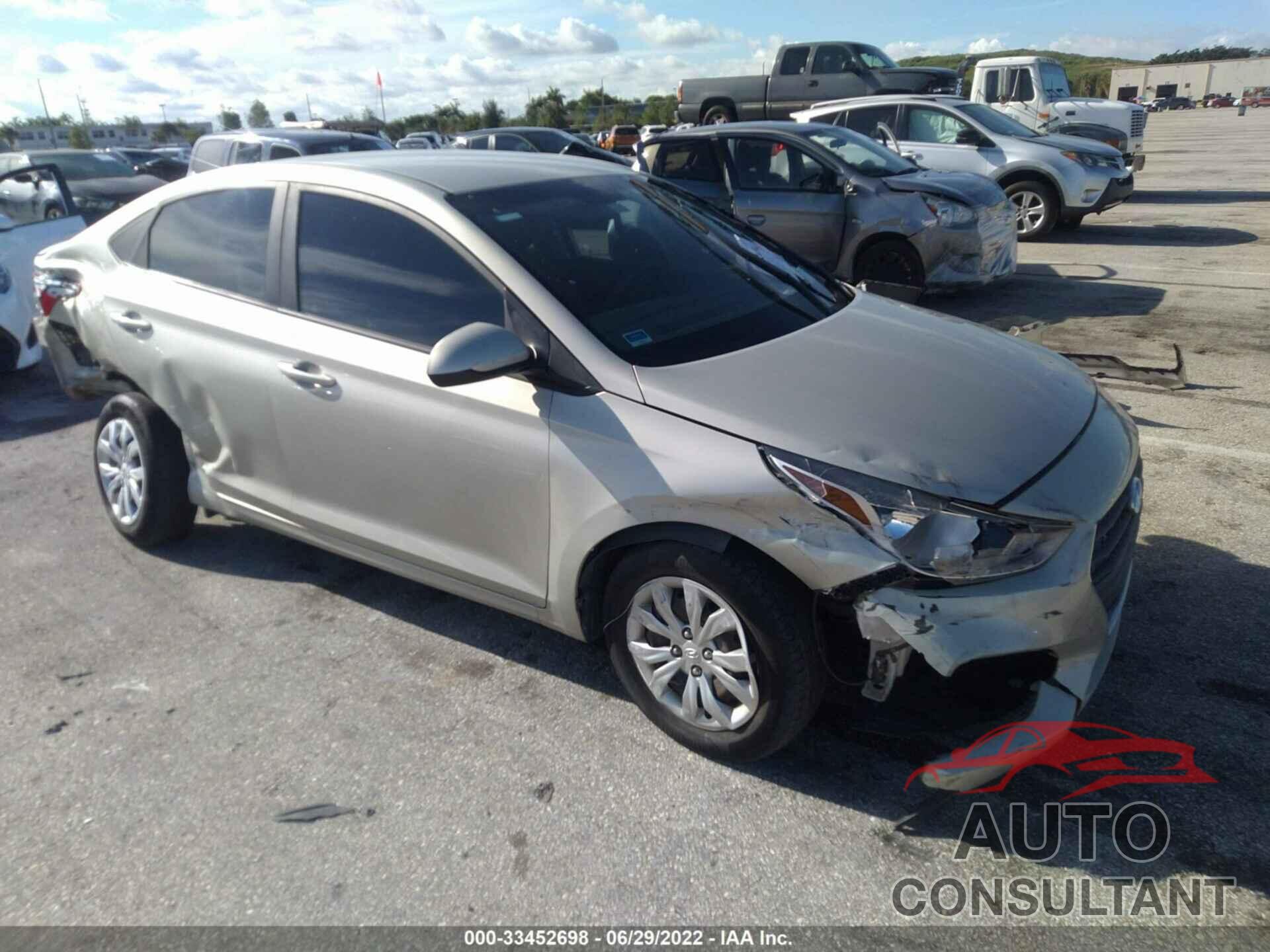 HYUNDAI ACCENT 2018 - 3KPC24A36JE021452