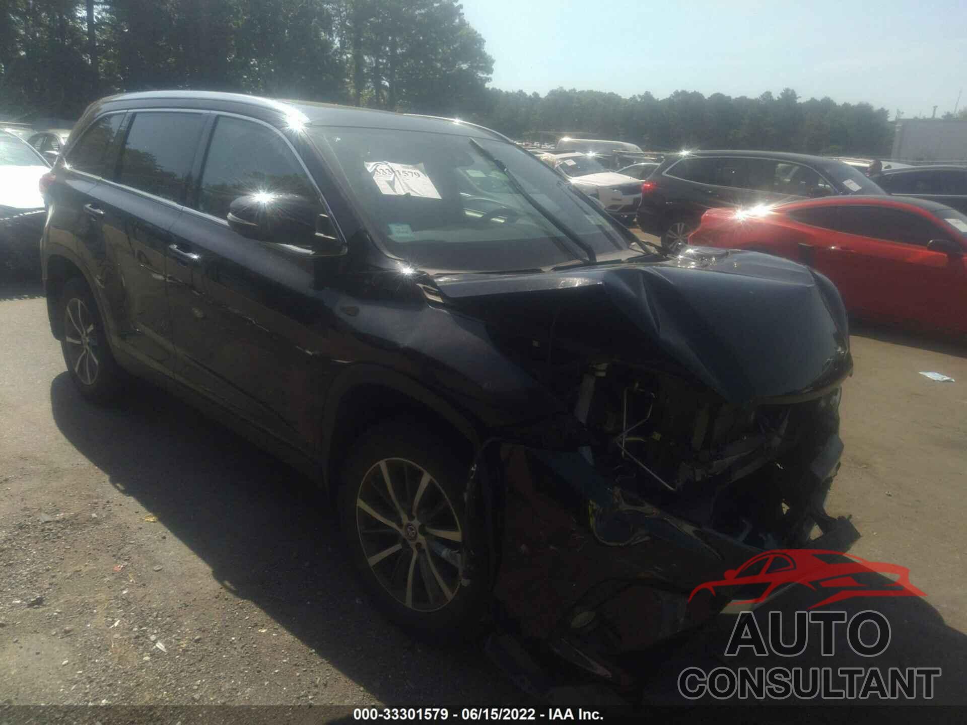 TOYOTA HIGHLANDER 2019 - 5TDJZRFH1KS565269