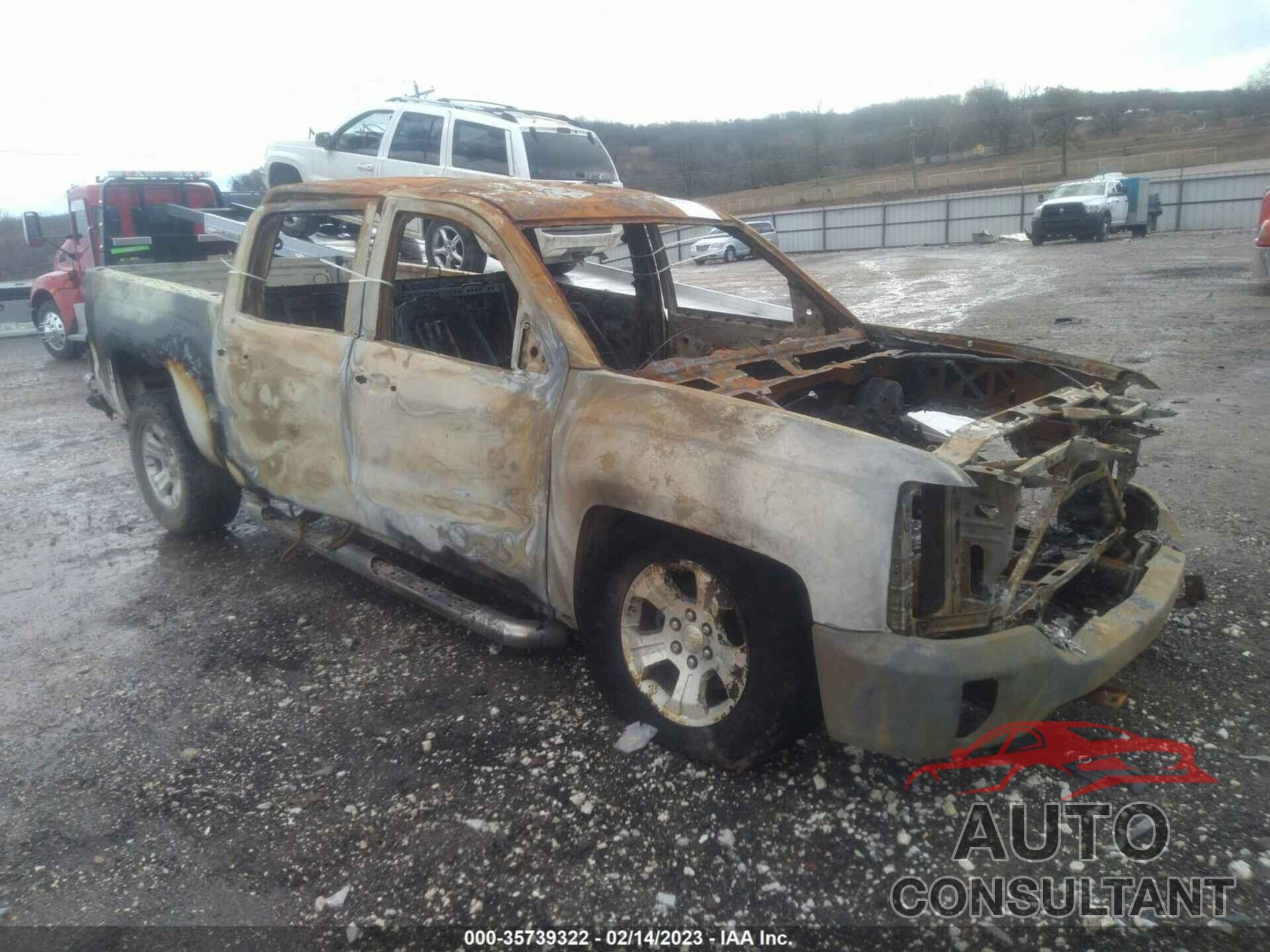 CHEVROLET SILVERADO 1500 2018 - 3GCUKREC5JG582760