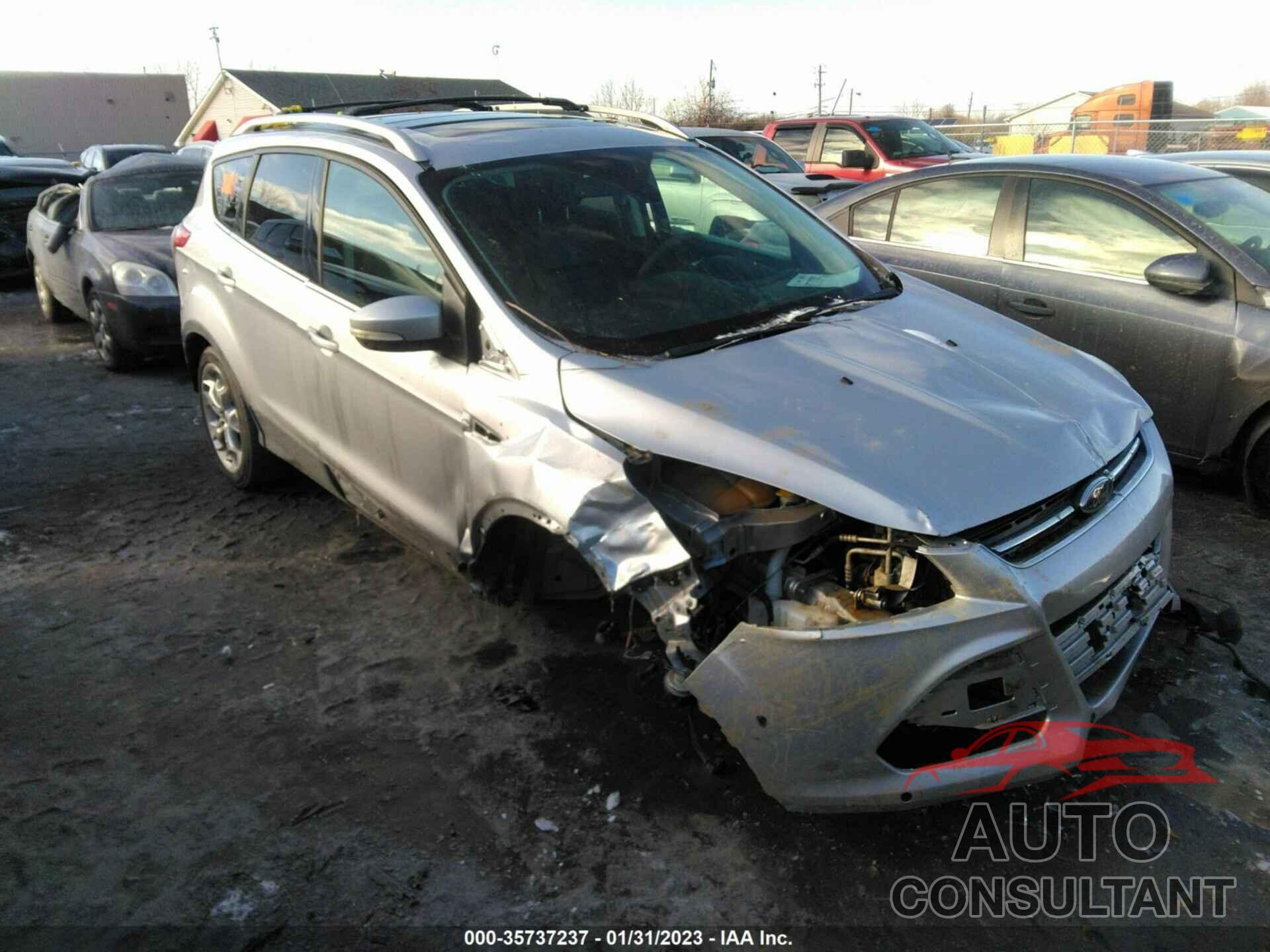 FORD ESCAPE 2016 - 1FMCU9J95GUB92341