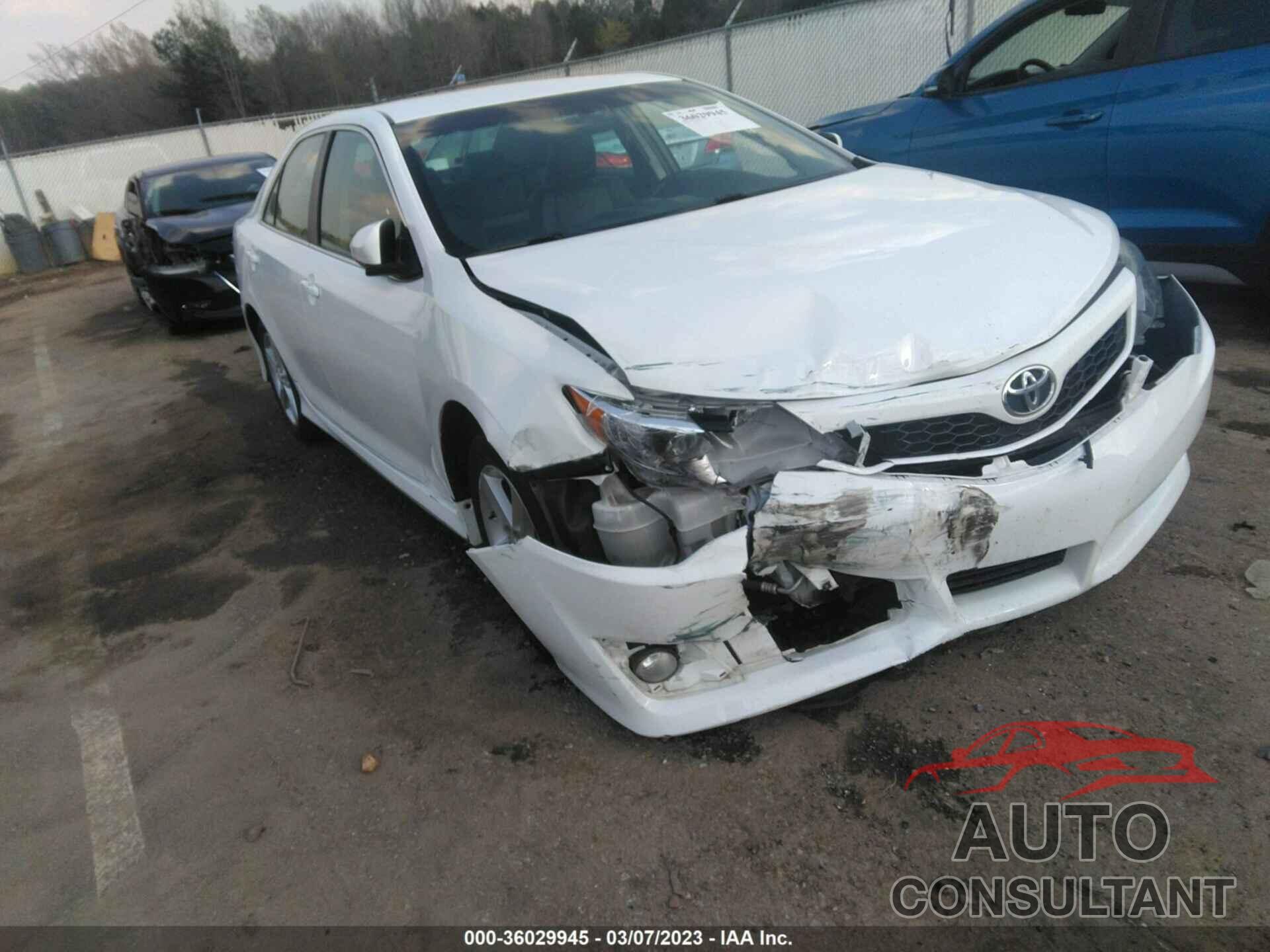 TOYOTA CAMRY 2014 - 4T1BF1FK3EU330491