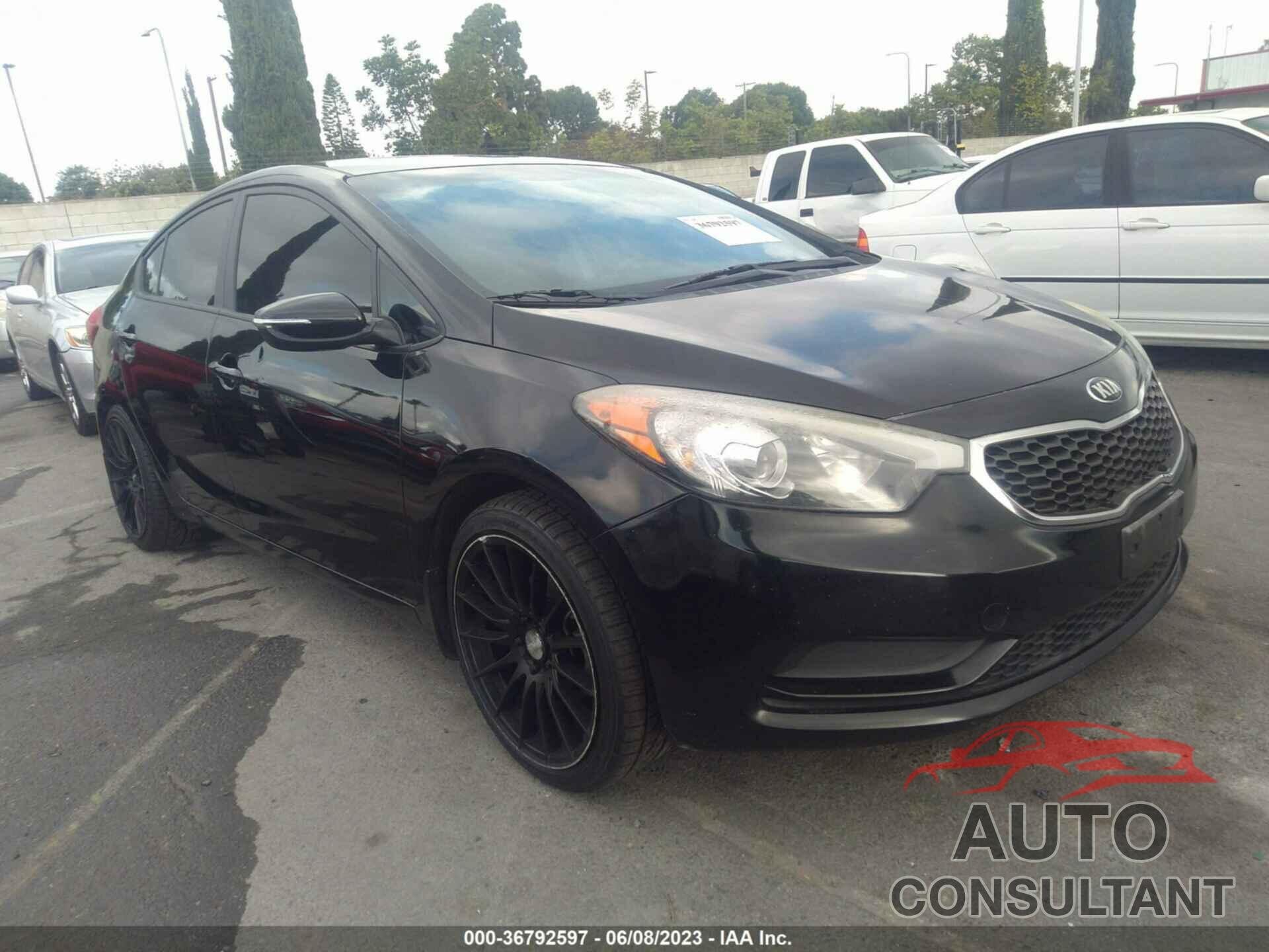 KIA FORTE 2015 - KNAFX4A68F5387597