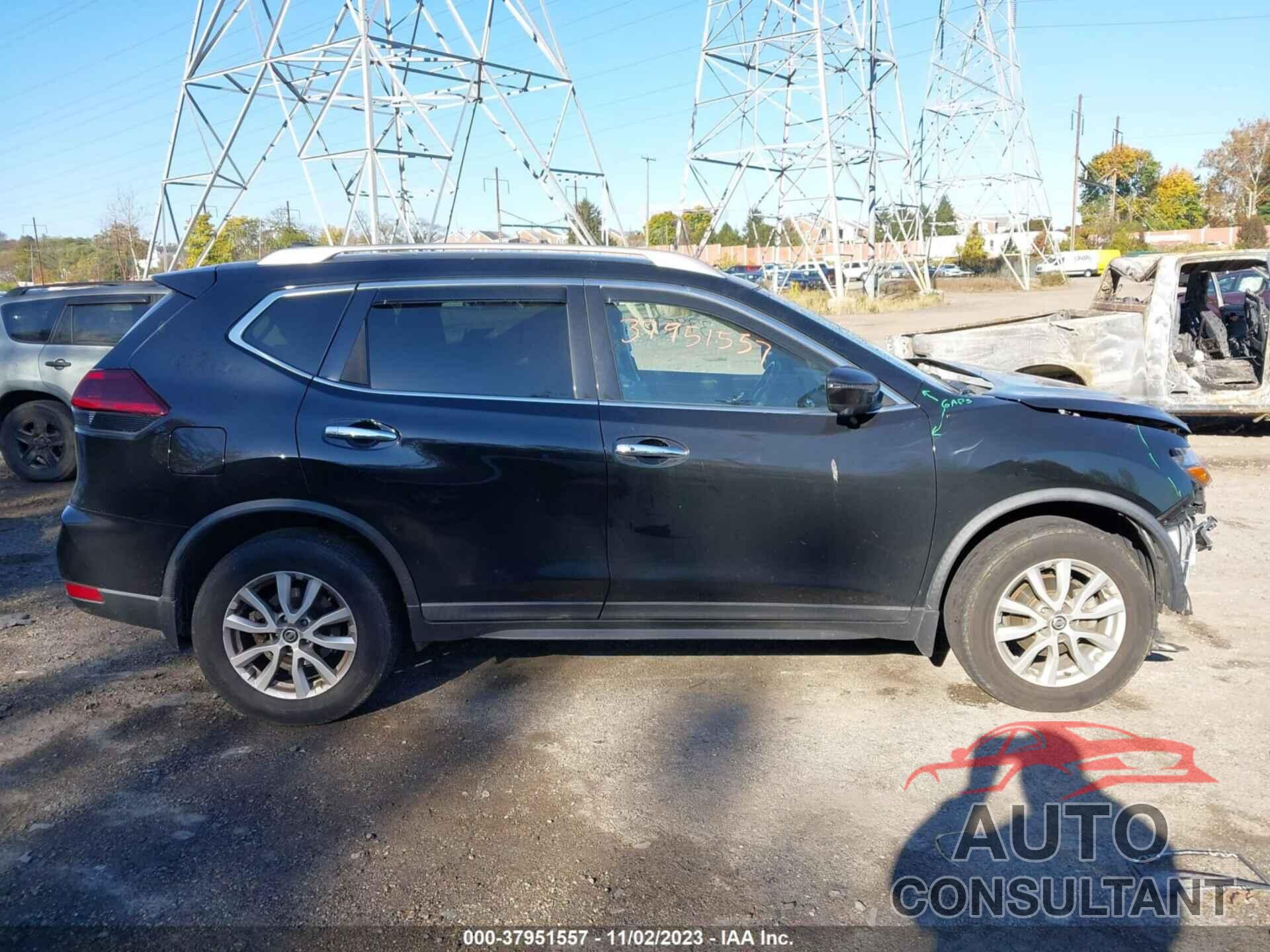 NISSAN ROGUE 2018 - KNMAT2MV4JP581136