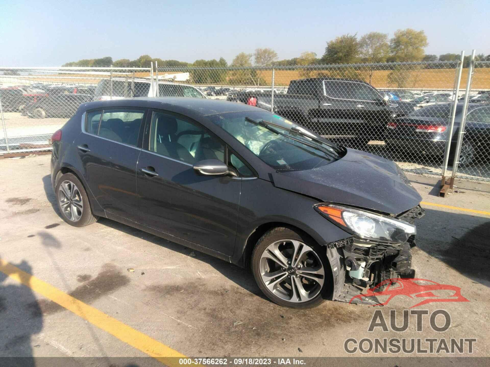 KIA FORTE 2016 - KNAFX5A83G5493111