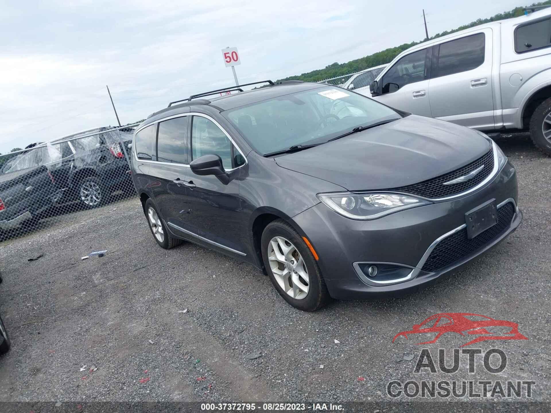 CHRYSLER PACIFICA 2017 - 2C4RC1BG6HR831373