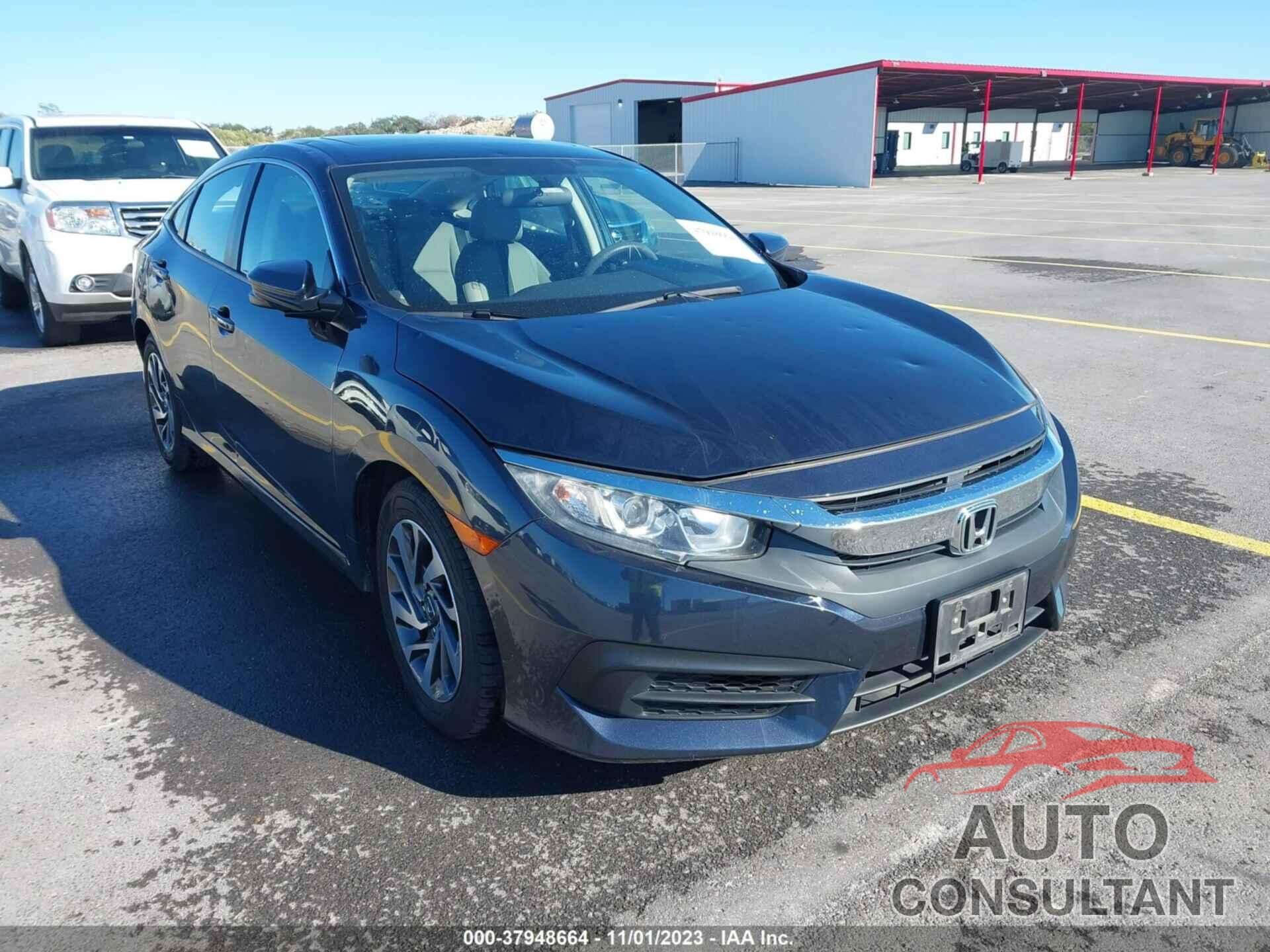 HONDA CIVIC 2018 - 2HGFC2F78JH565497