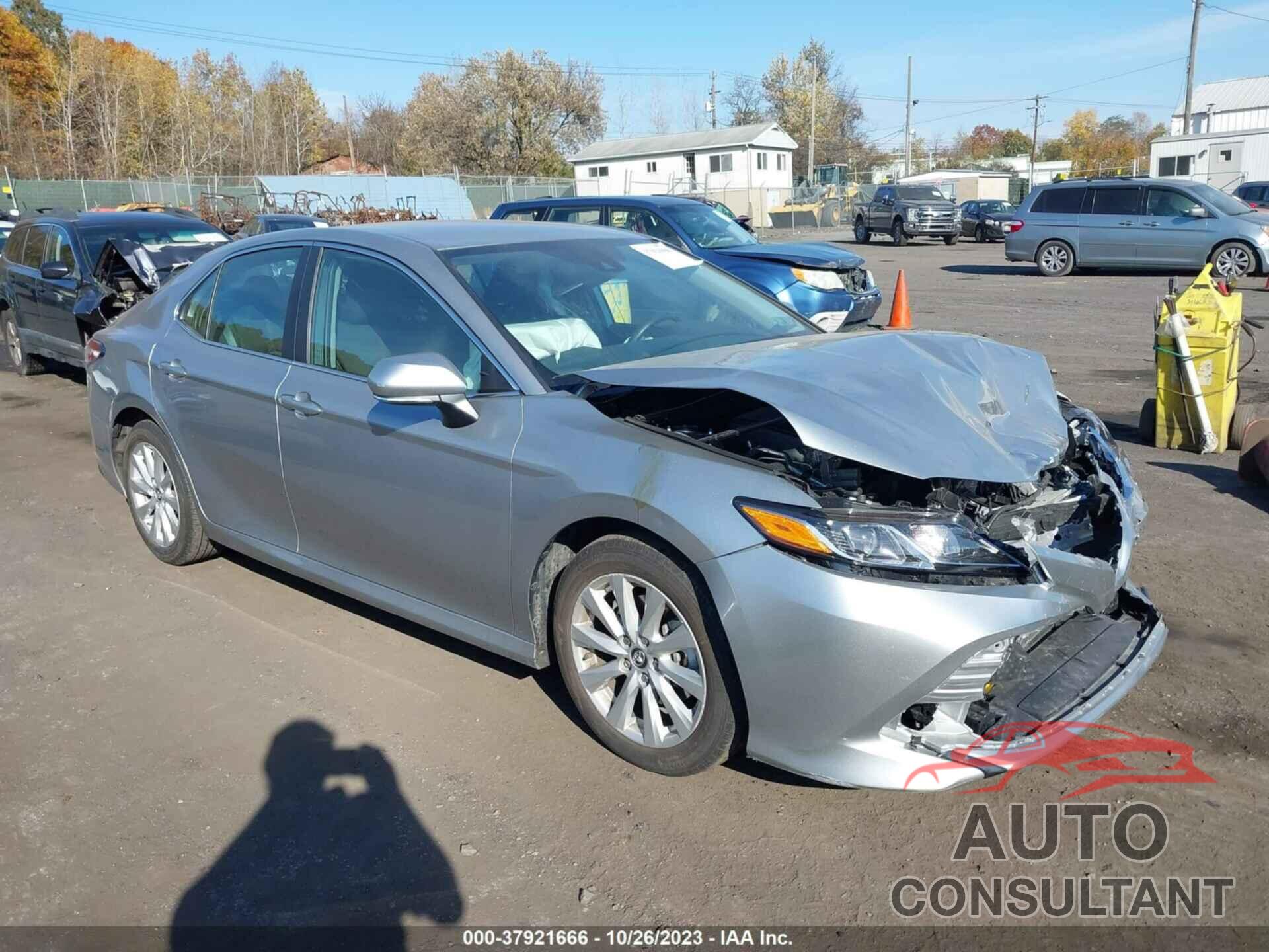 TOYOTA CAMRY 2019 - 4T1B11HK8KU234105
