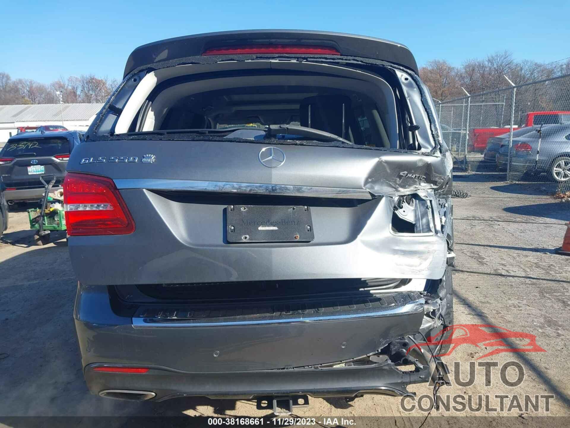 MERCEDES-BENZ GLS 2018 - 4JGDF7DE3JB143069