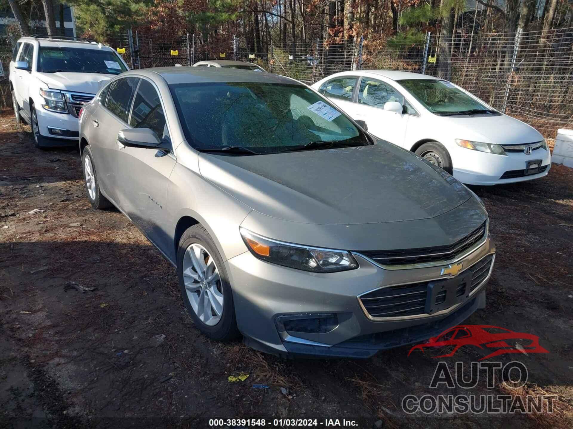 CHEVROLET MALIBU 2018 - 1G1ZD5ST8JF123536