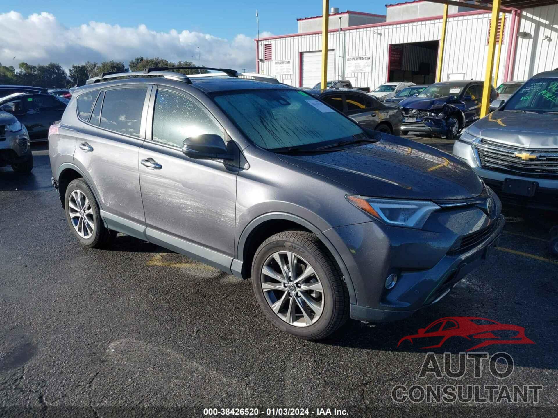 TOYOTA RAV4 2017 - JTMYFREV2HJ121435