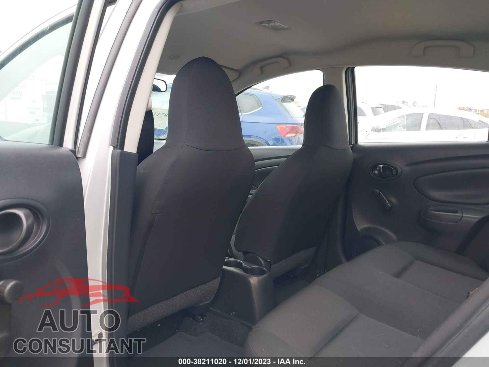 NISSAN VERSA 2017 - 3N1CN7AP3HL847115