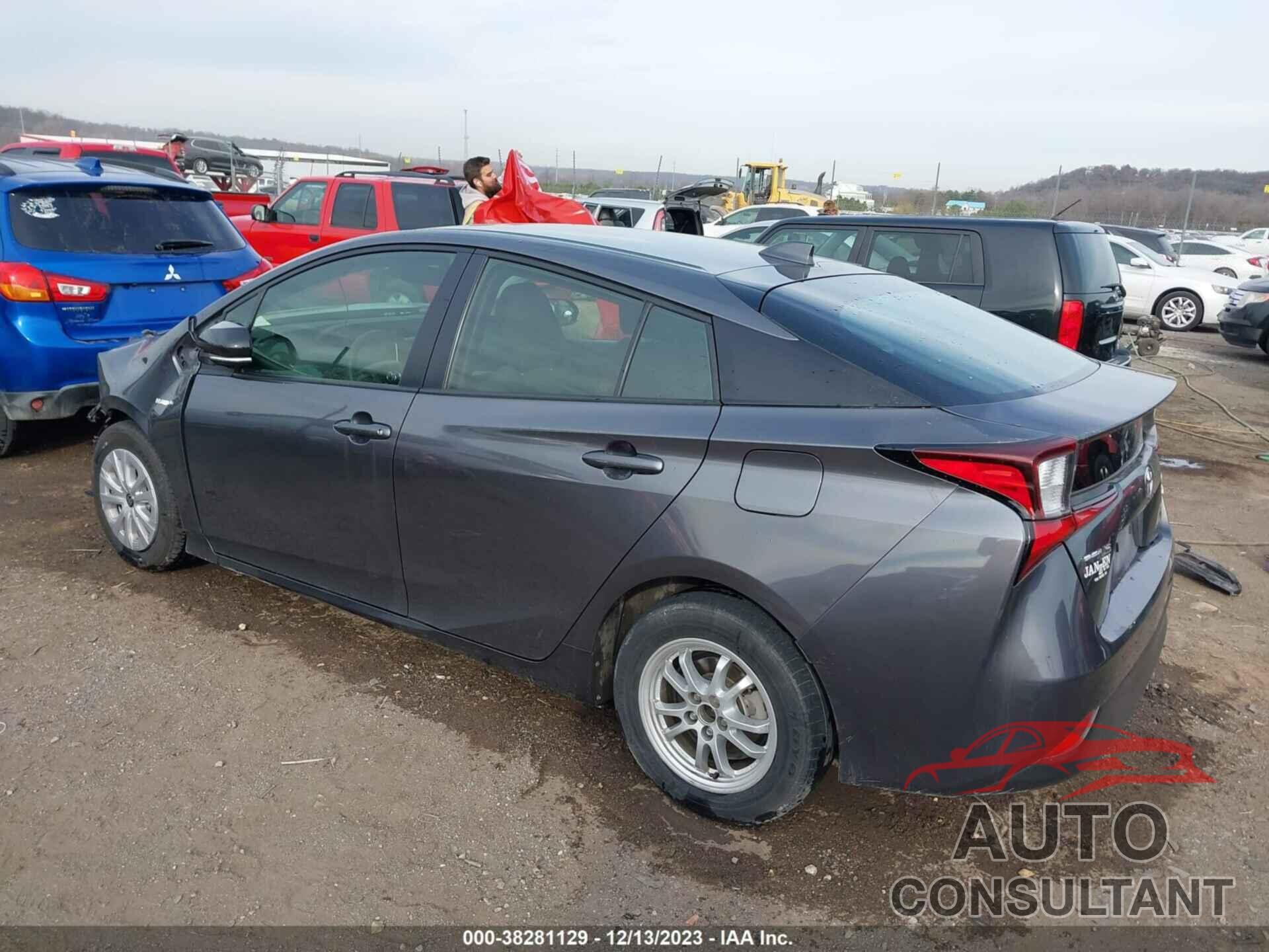 TOYOTA PRIUS 2022 - JTDKAMFU3N3177347