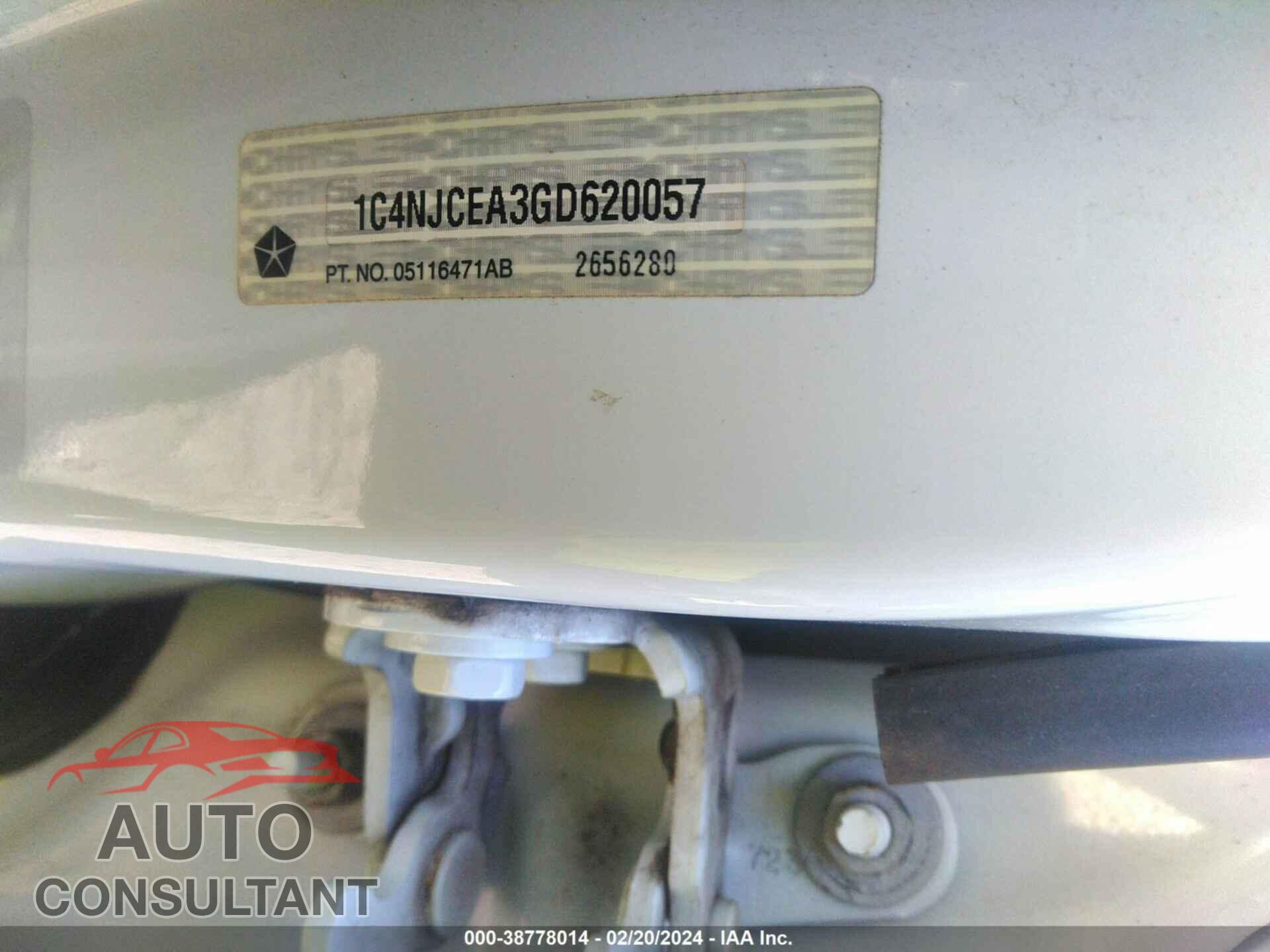JEEP COMPASS 2016 - 1C4NJCEA3GD620057